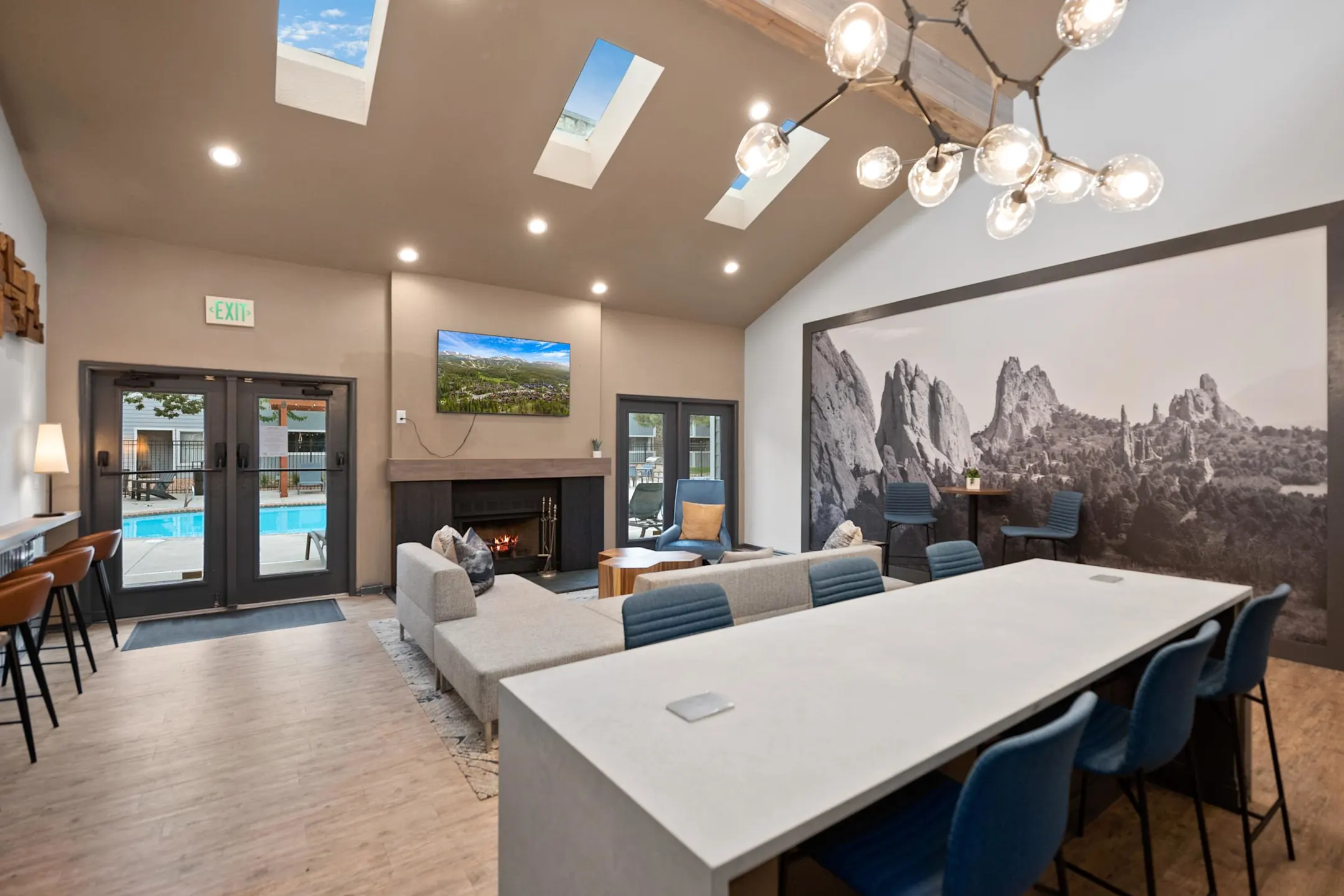 Cheyenne Crest Apartments Colorado Springs, CO 80906