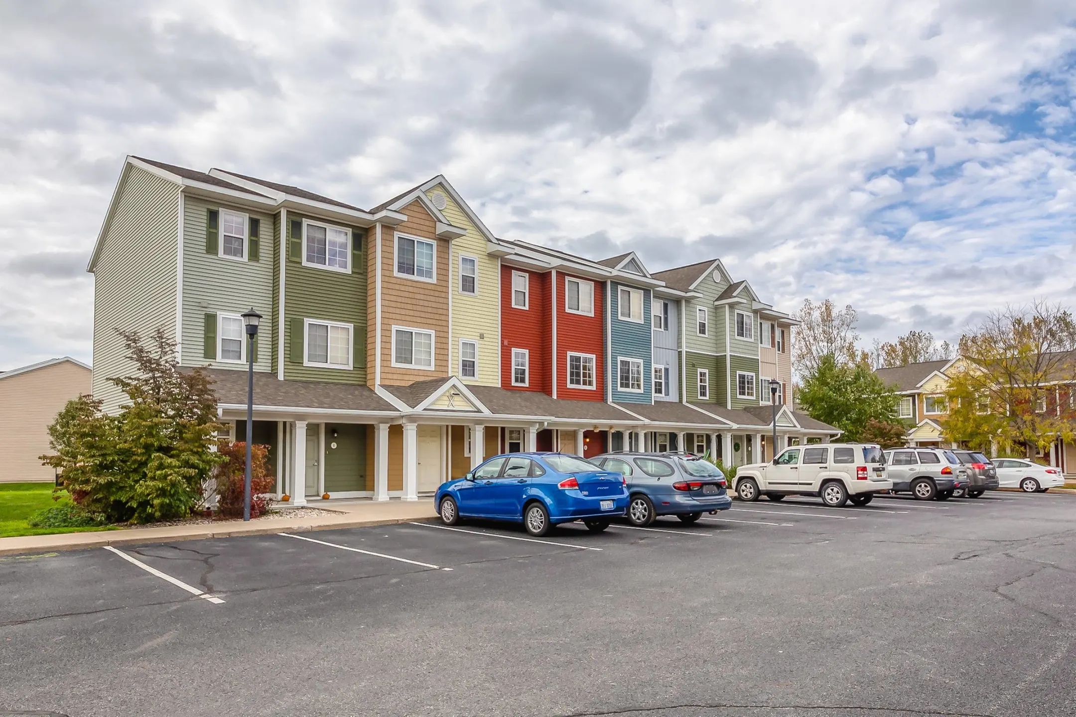 48 West Apartments Allendale, MI 49401