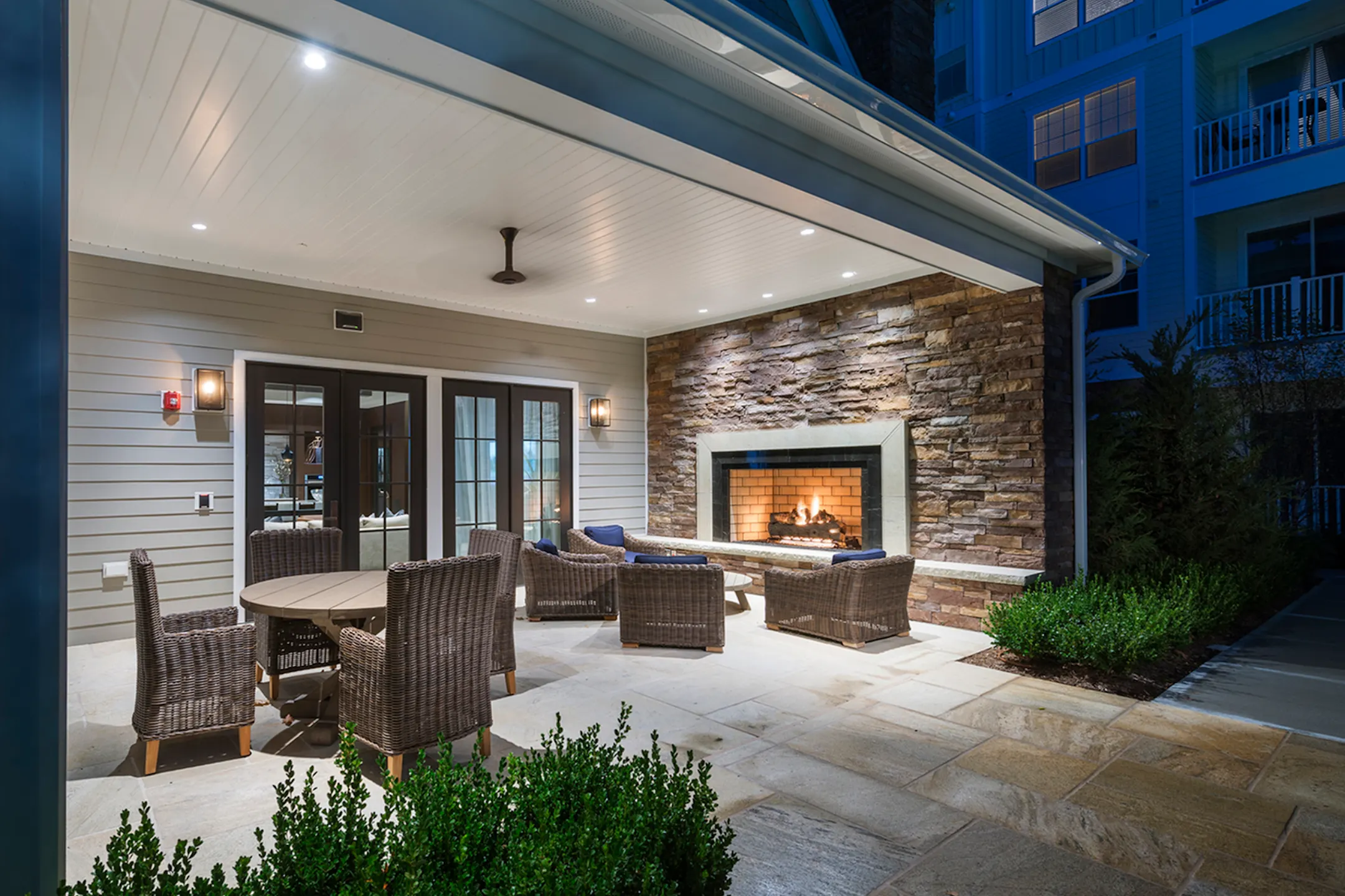 Patio / Deck - The Point at Merrimack River - Andover, MA