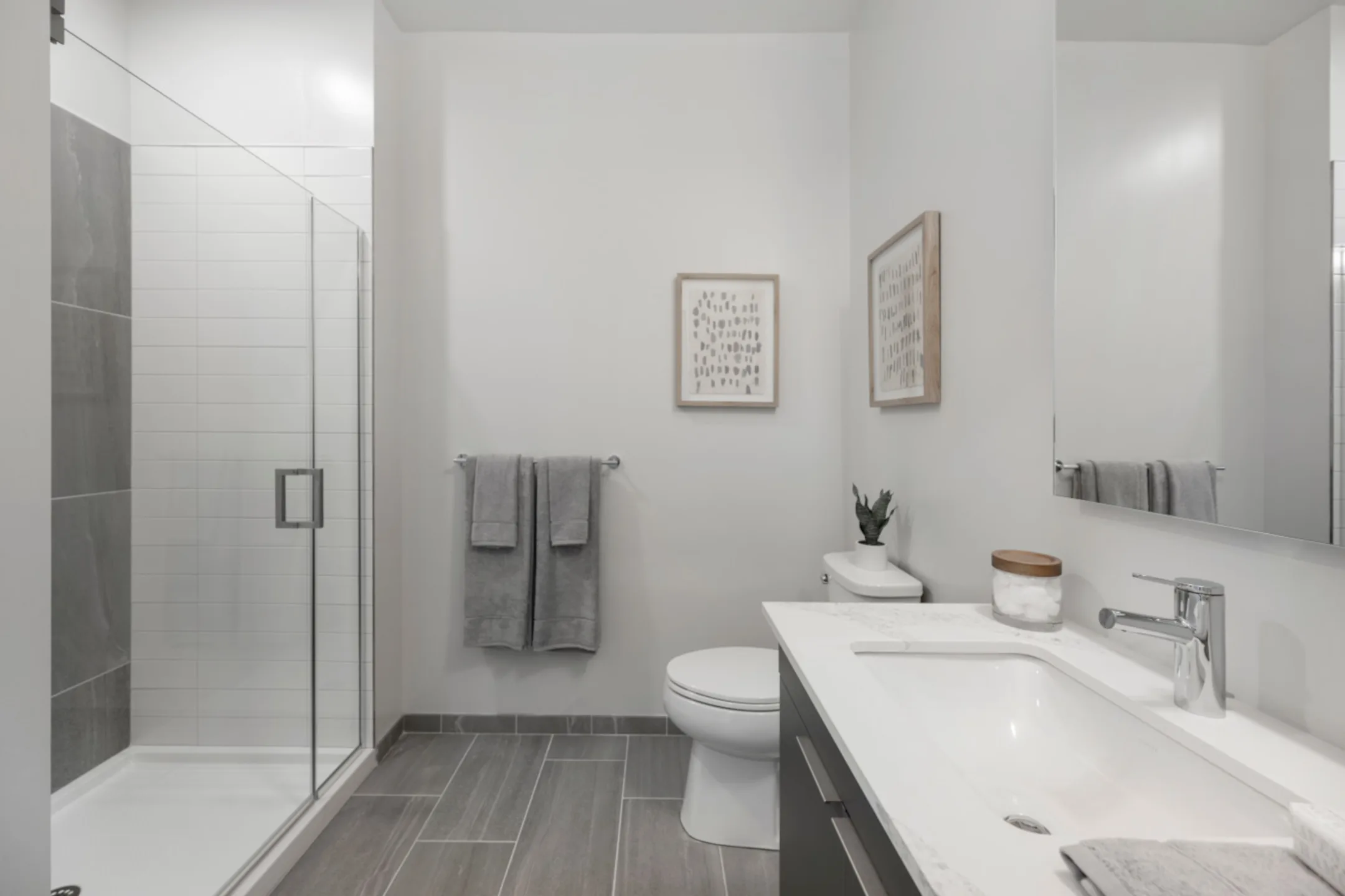 Bathroom - Emblem 125 - Providence, RI