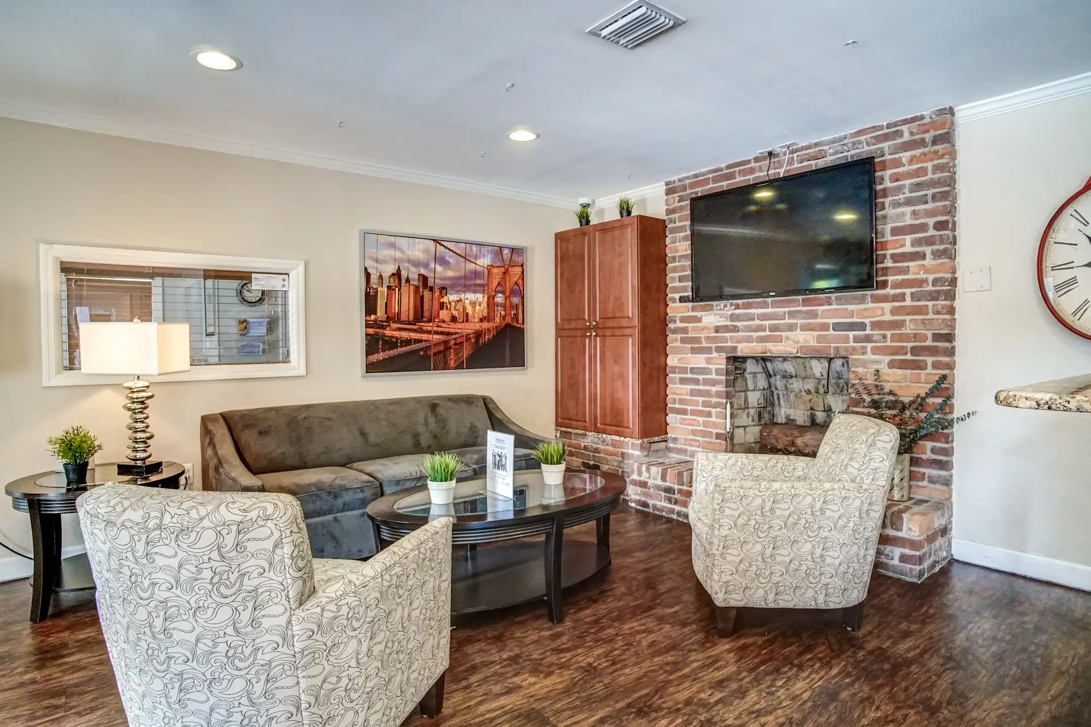 Westshore Apartments 4601 W Gray St Tampa, FL Apartments for Rent