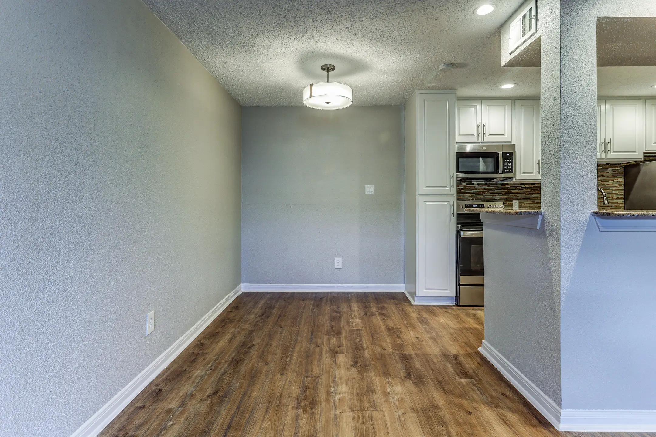 Dining Room - Montabella at Oak Forest - Houston, TX