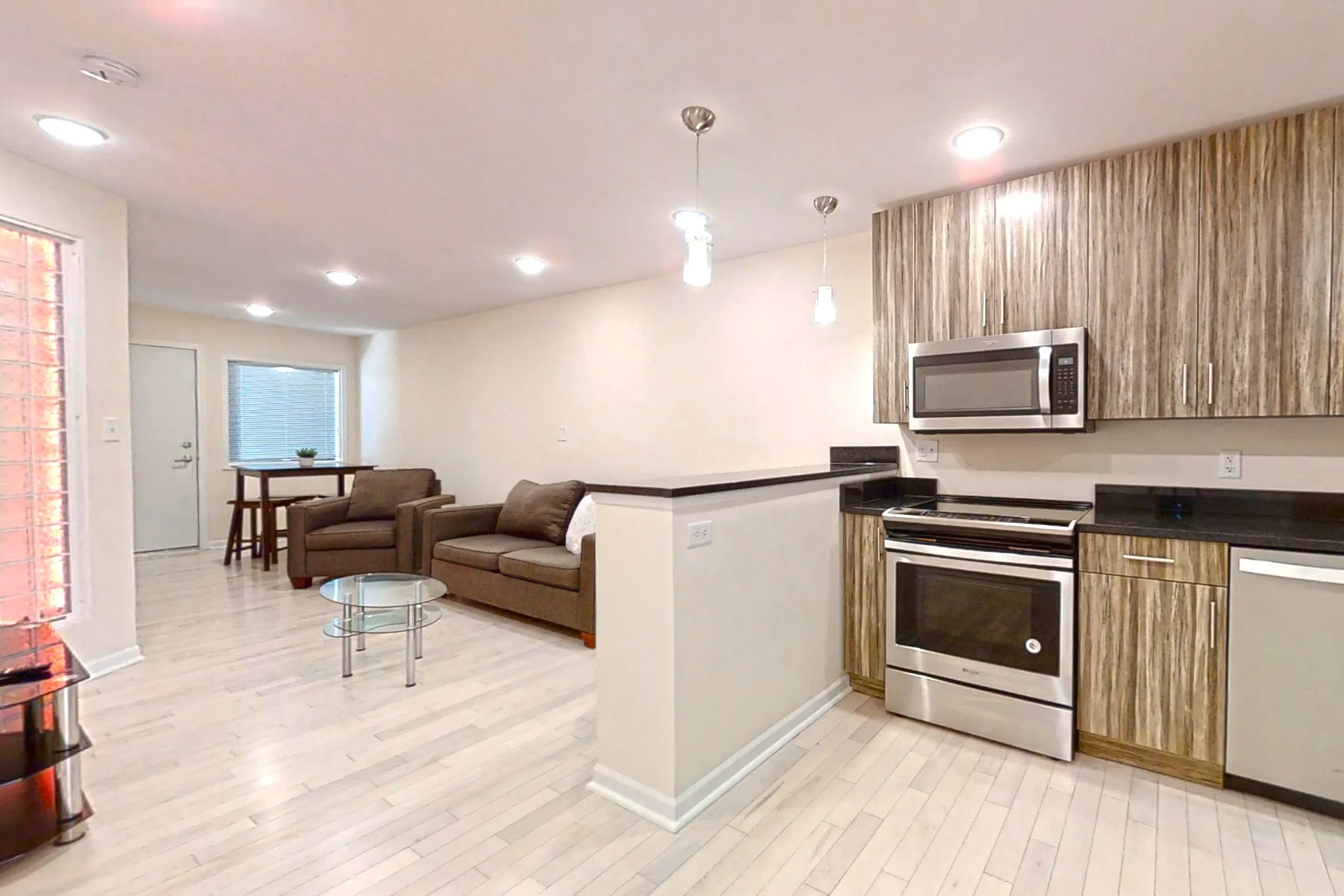 Skylight Court - Champaign, IL