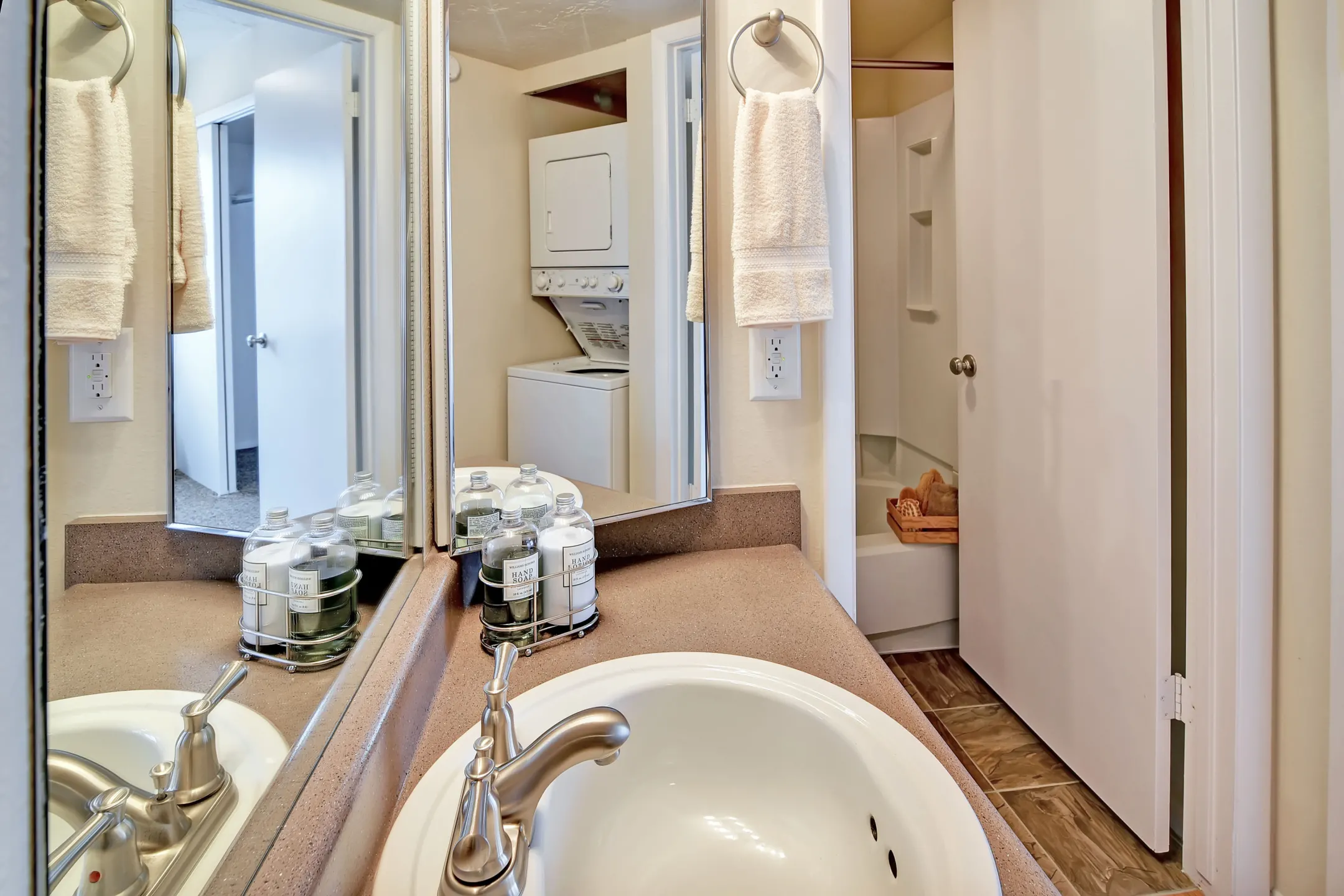 Bathroom - Fox Creek Apartments - Layton, UT