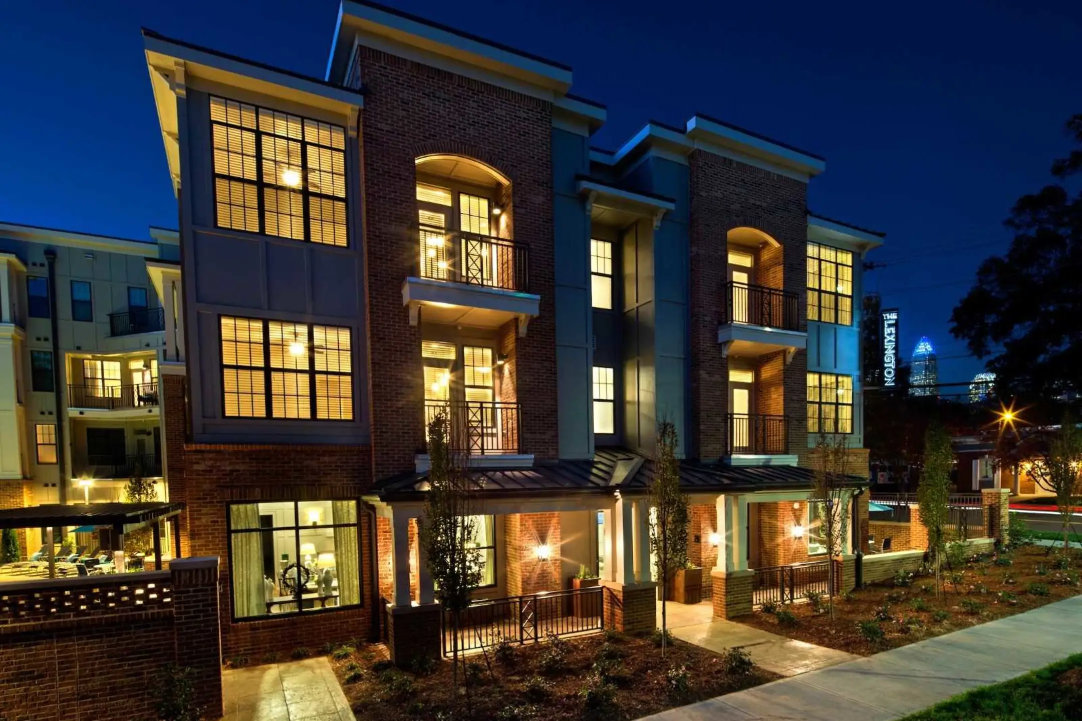 Community Signage - The Lexington Dilworth - Charlotte, NC
