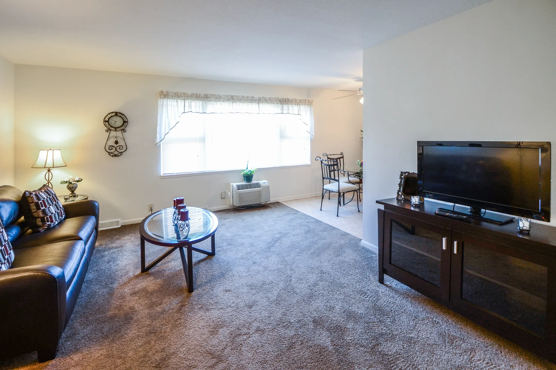 Brookline Gardens Apartments - Cleveland, OH 44121