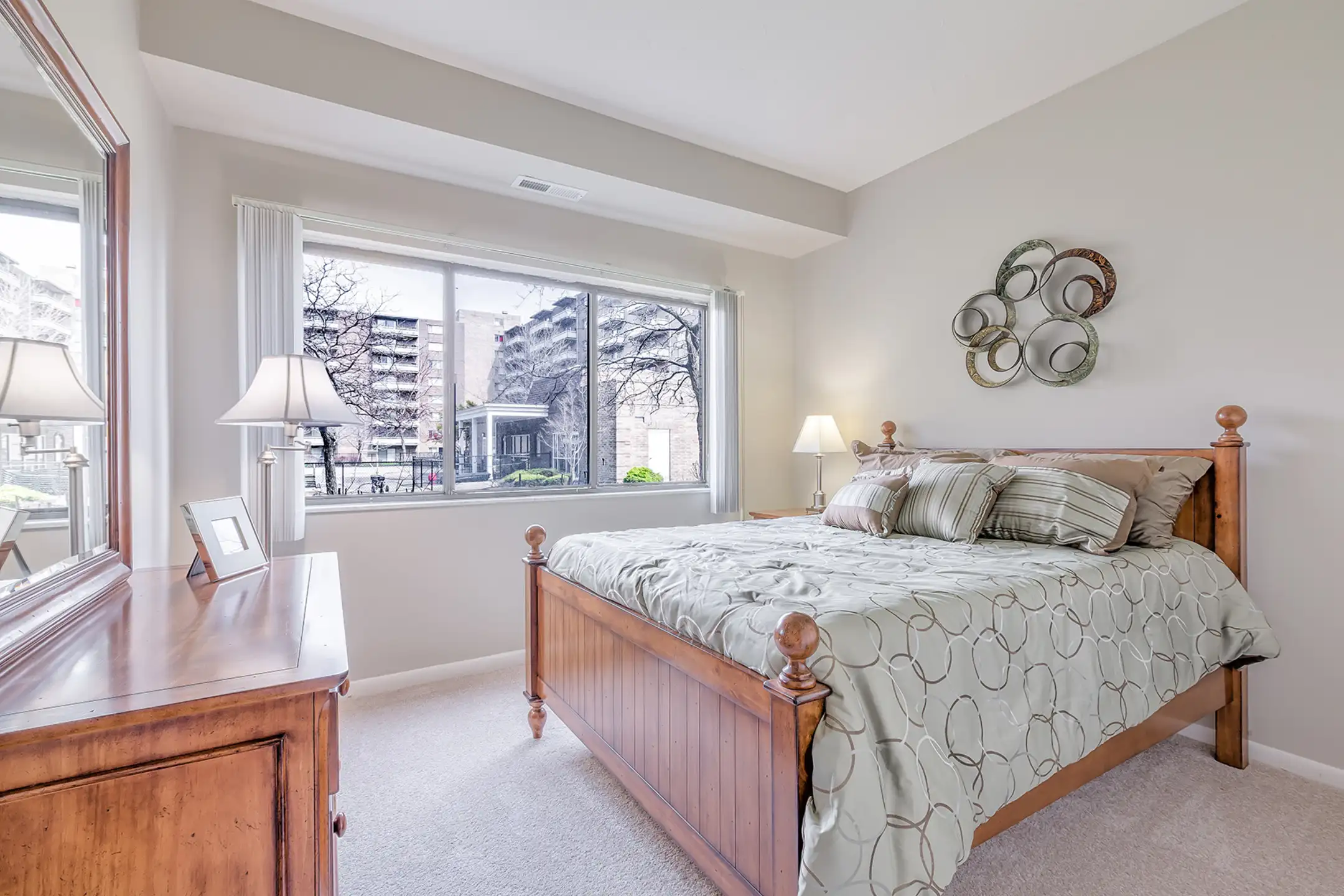 Coppertree Apartments Mayfield Heights, OH 44124