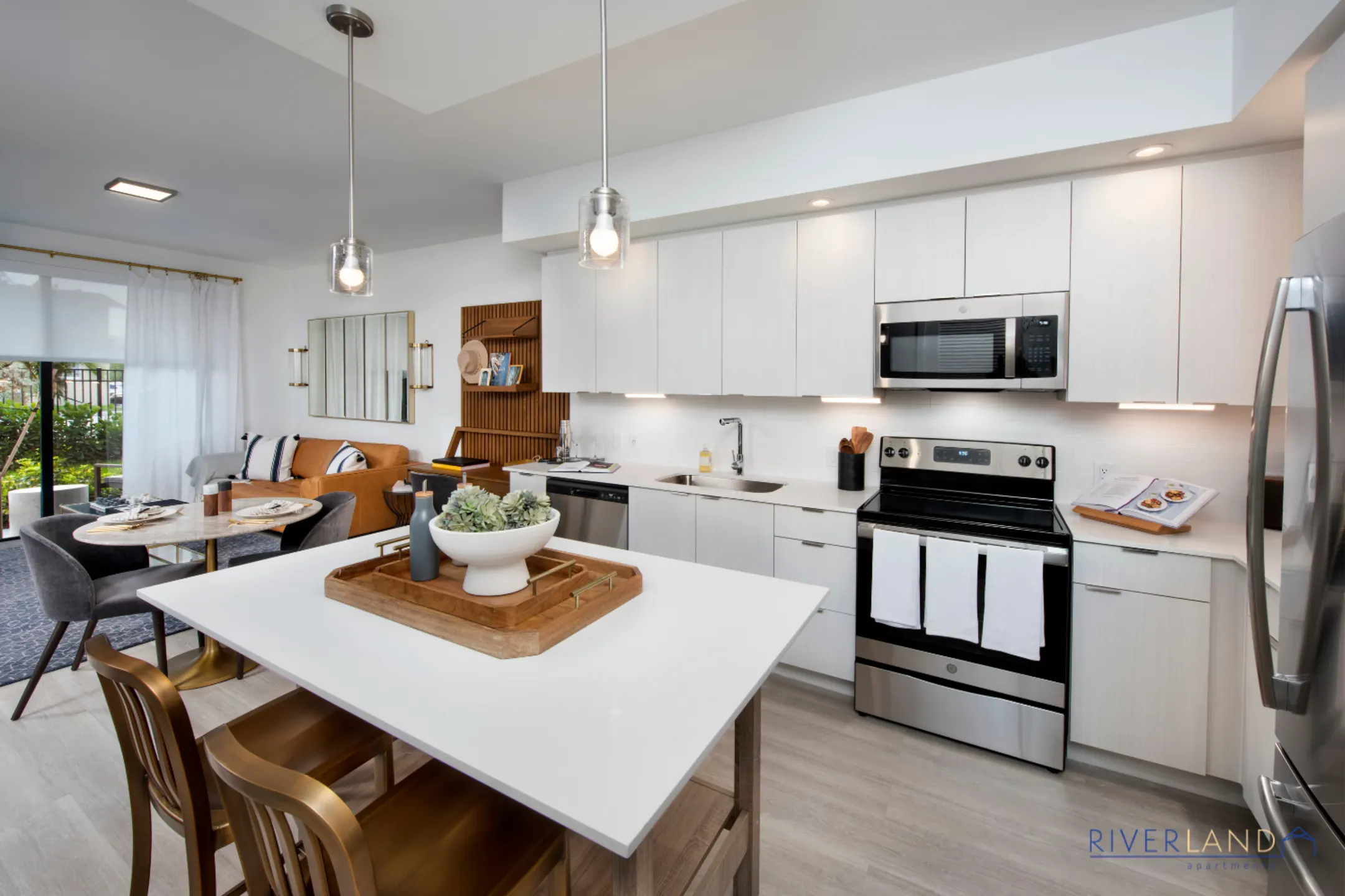 Riverland Apartments 420 SW 27th Ave Fort Lauderdale, FL Apartments