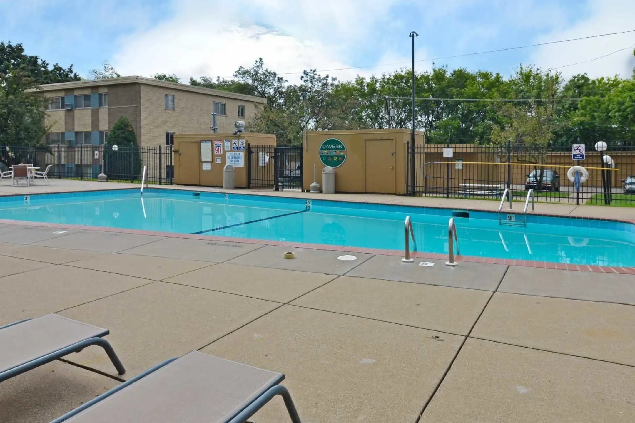 Pool - Davern Park Apartments - Saint Paul, MN
