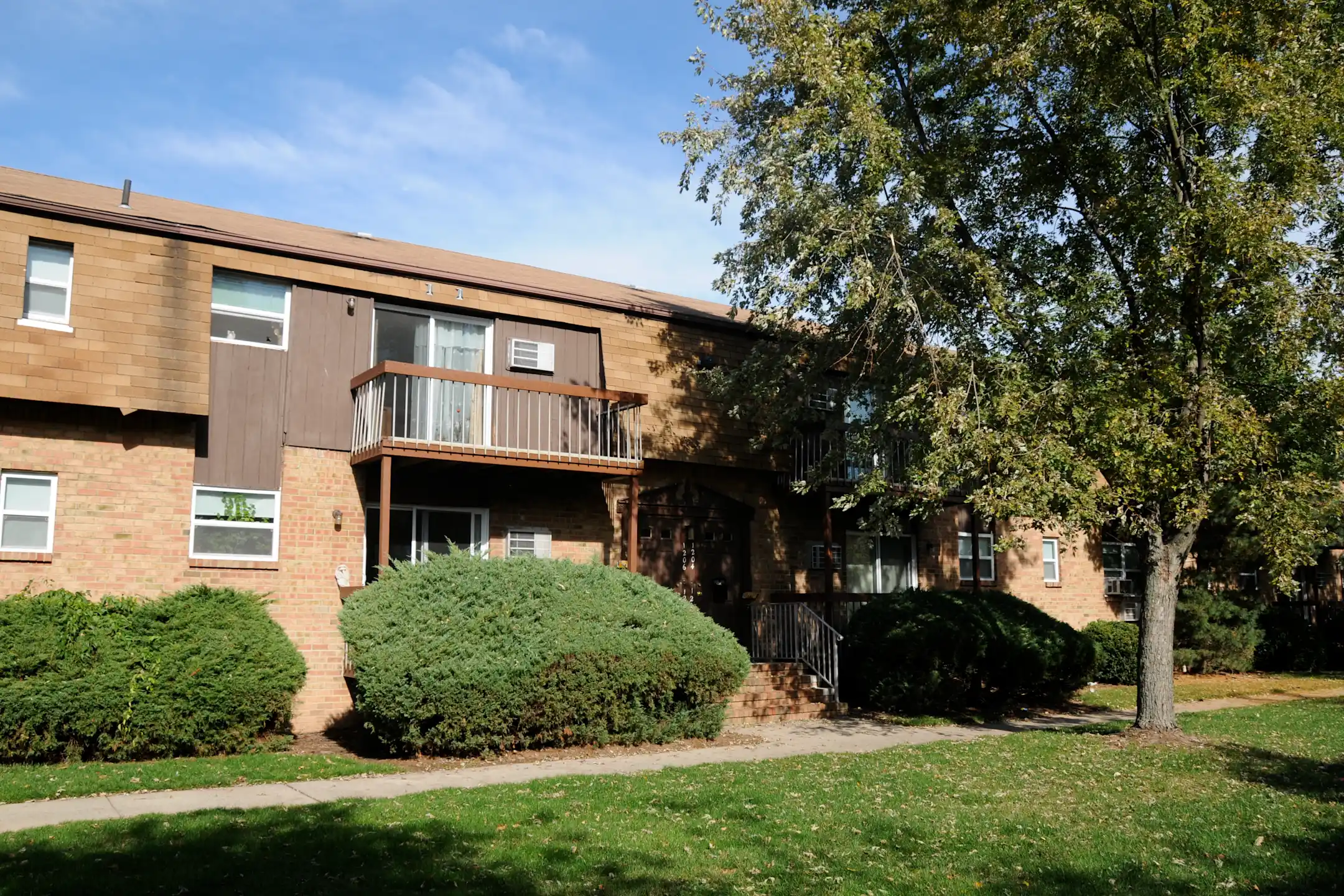 Florida Grove Manor and Arms Apartments Keasbey, NJ 08832