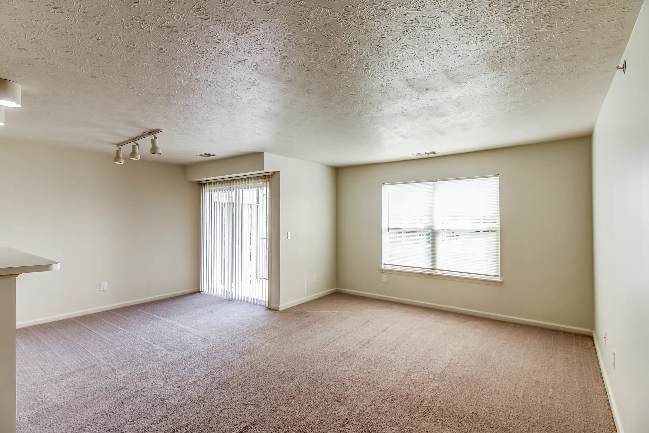 Riverbend Apartments NE 117 Lakeview Cir Grand Island, NE