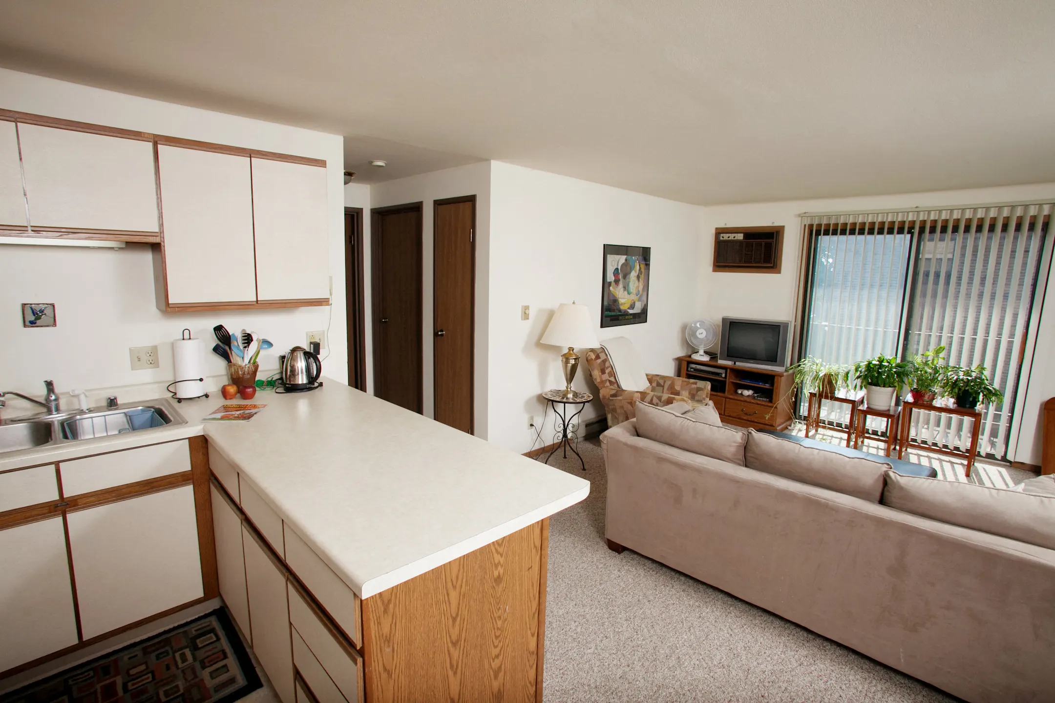 Applegate Apartments Appleton, WI 54914