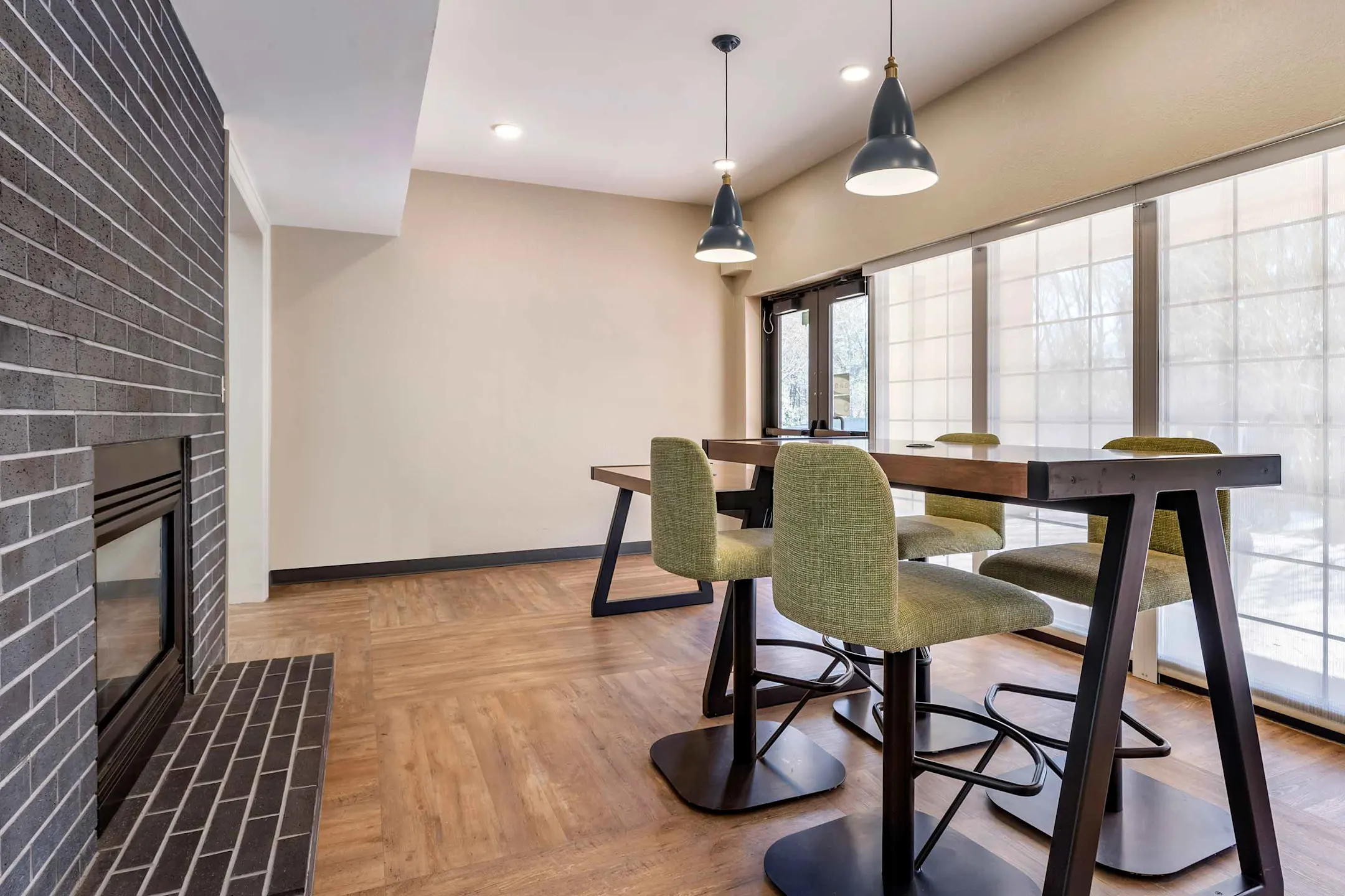 Furnished Studio Charlotte Pineville Pineville Matthews Rd. Apartments Charlotte, NC 28226