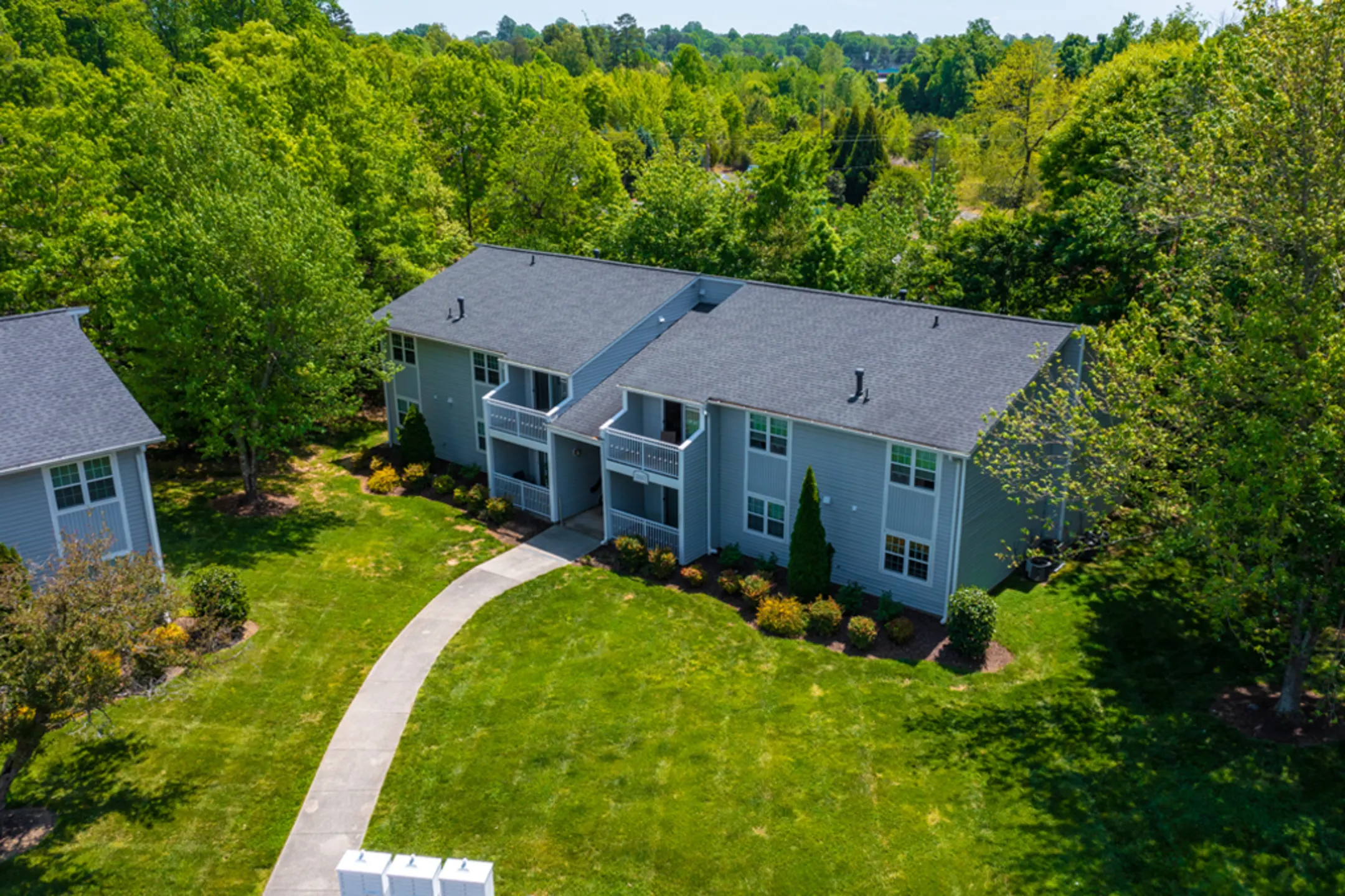 West Pointe Apartments Burlington, NC 27215