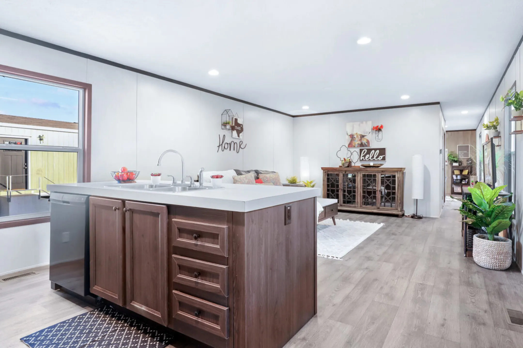 Conroe Estates 2207 North 1st Street Conroe, TX Apartments for Rent