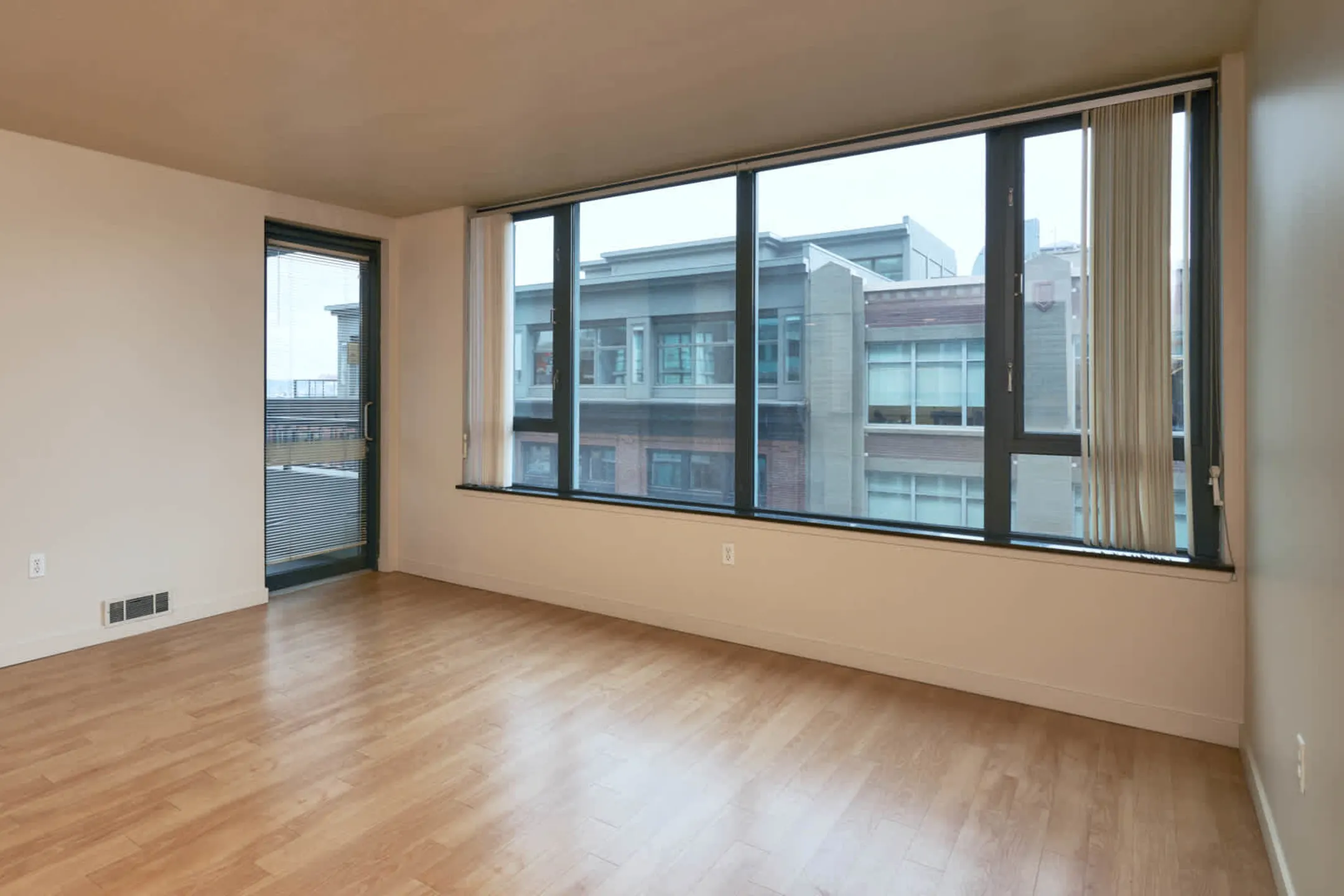 Living Room - Harbor Steps - Seattle, WA