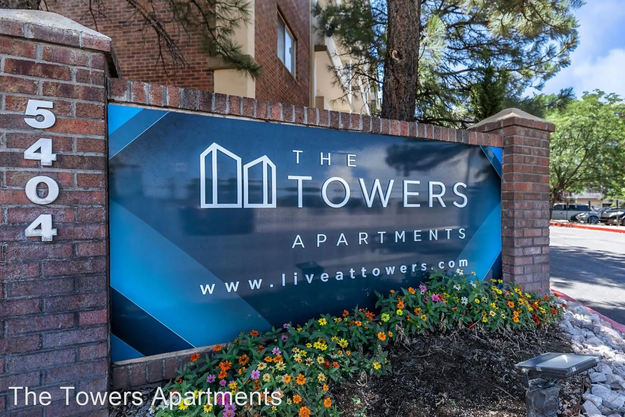 Community Signage - The Towers - Albuquerque, NM