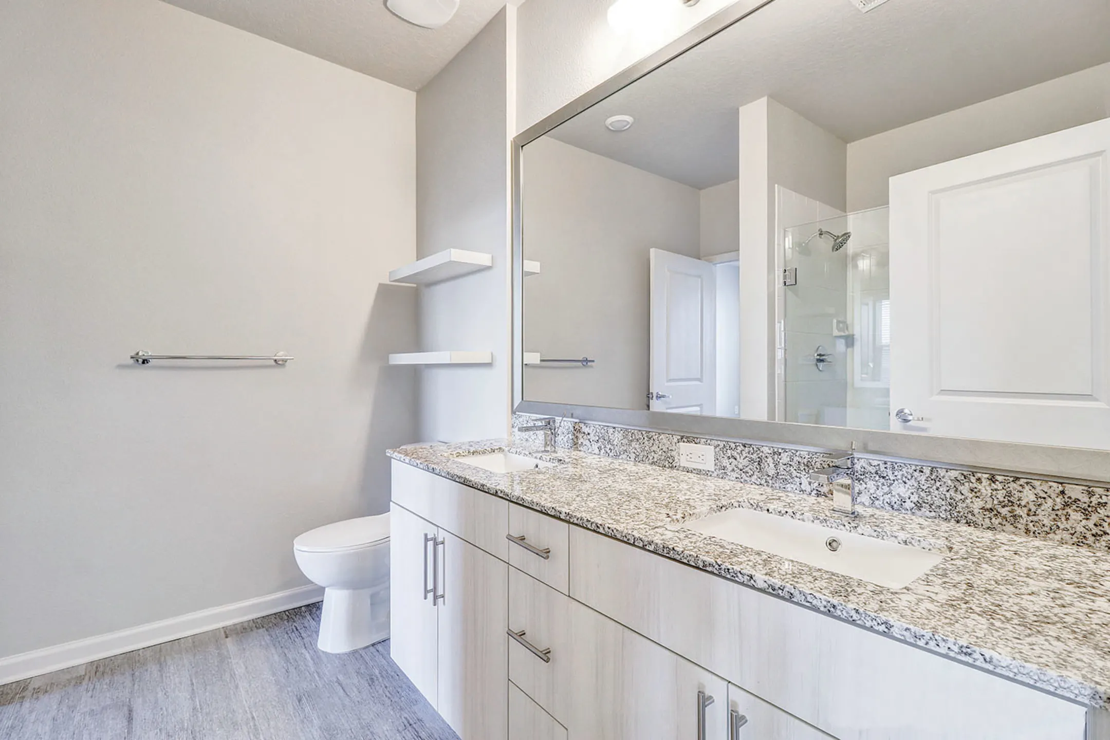 Legacy Union Square Apartments Davenport, FL 33896