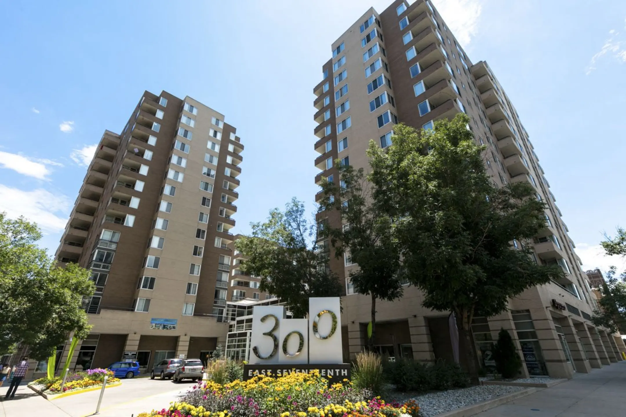 300 East Seventeenth Apartments Denver, CO 80203