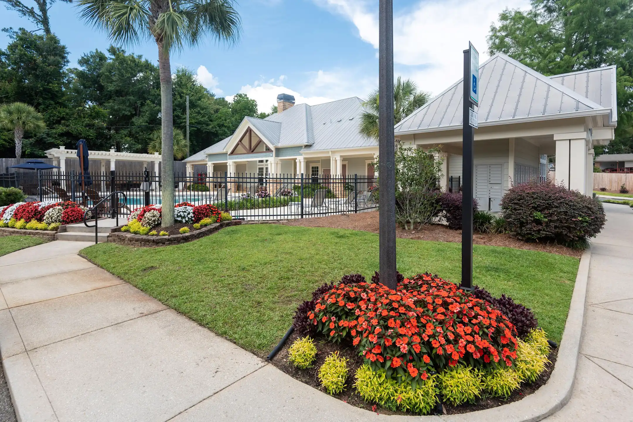 The Crossings at Nine Mile Road 9100 Baldridge Rd Pensacola, FL