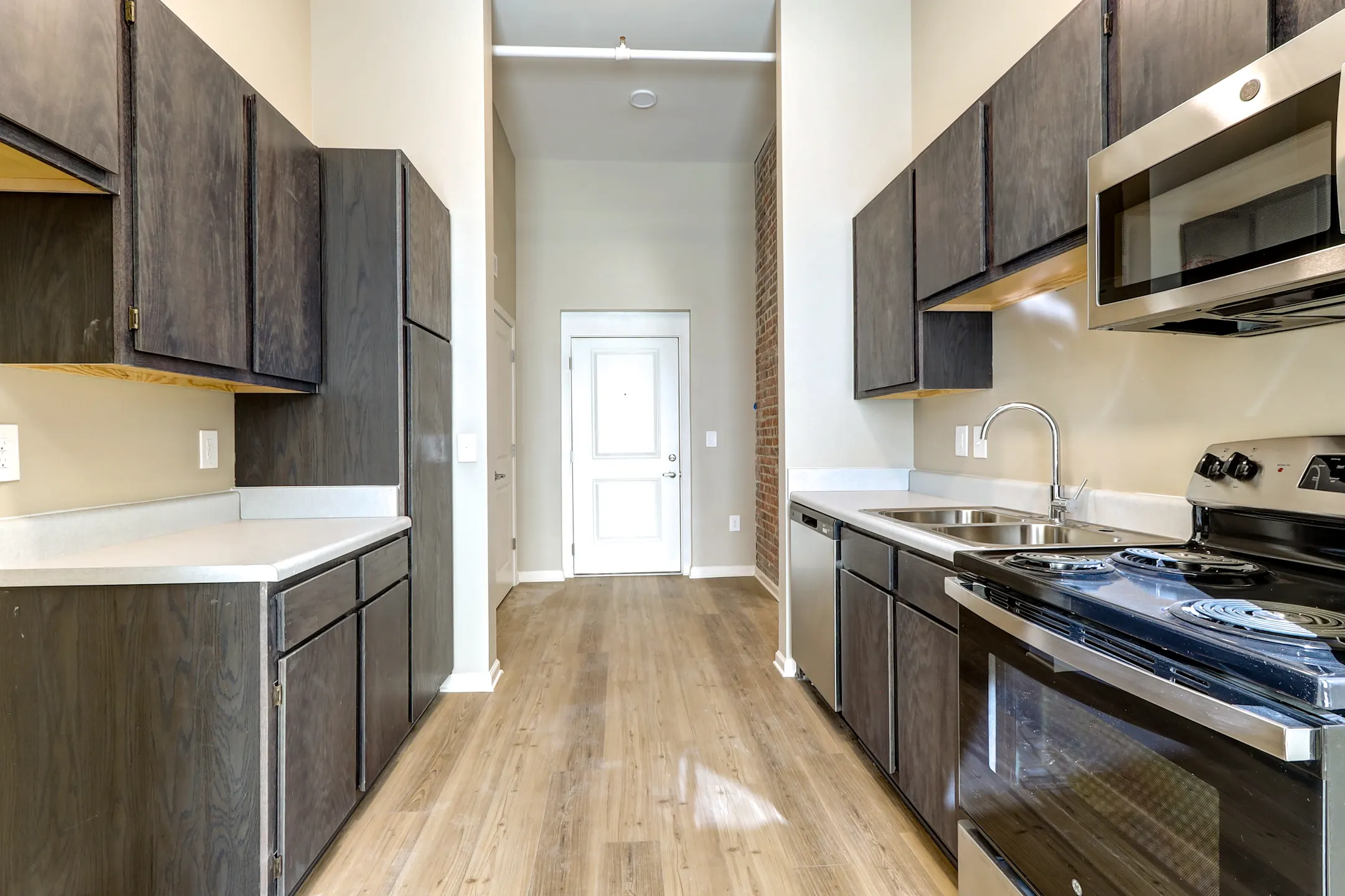 Archer School 226 Nassau Street Charleston, SC Apartments for Rent