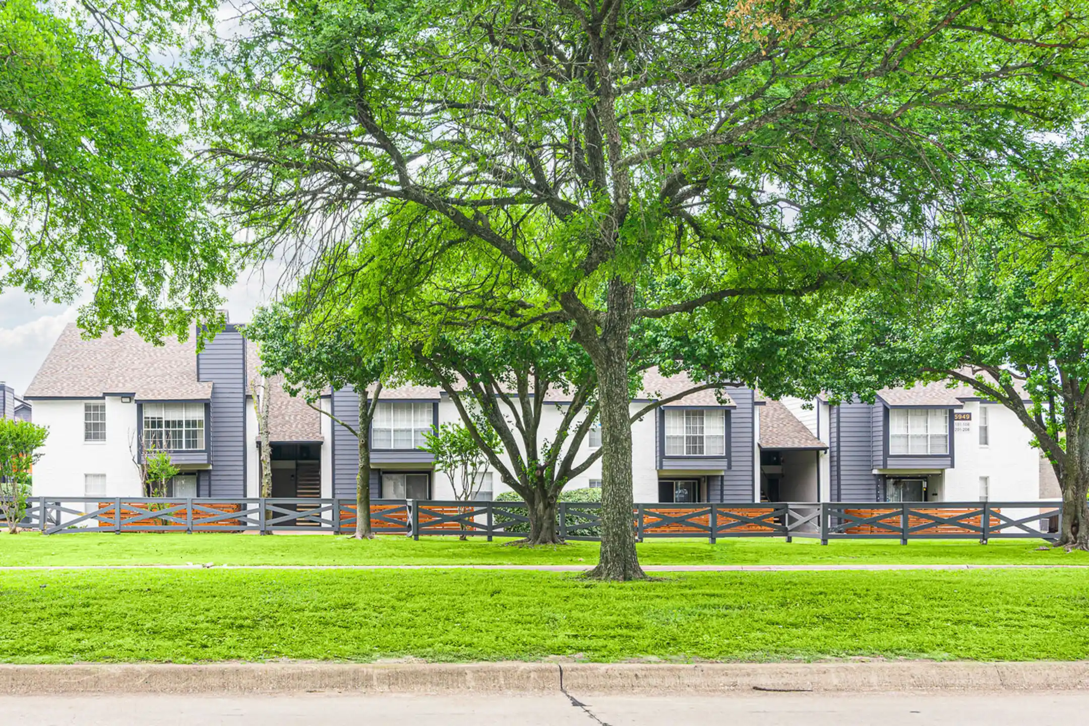 Knowlton Apartment Homes Apartments Mesquite, TX 75150