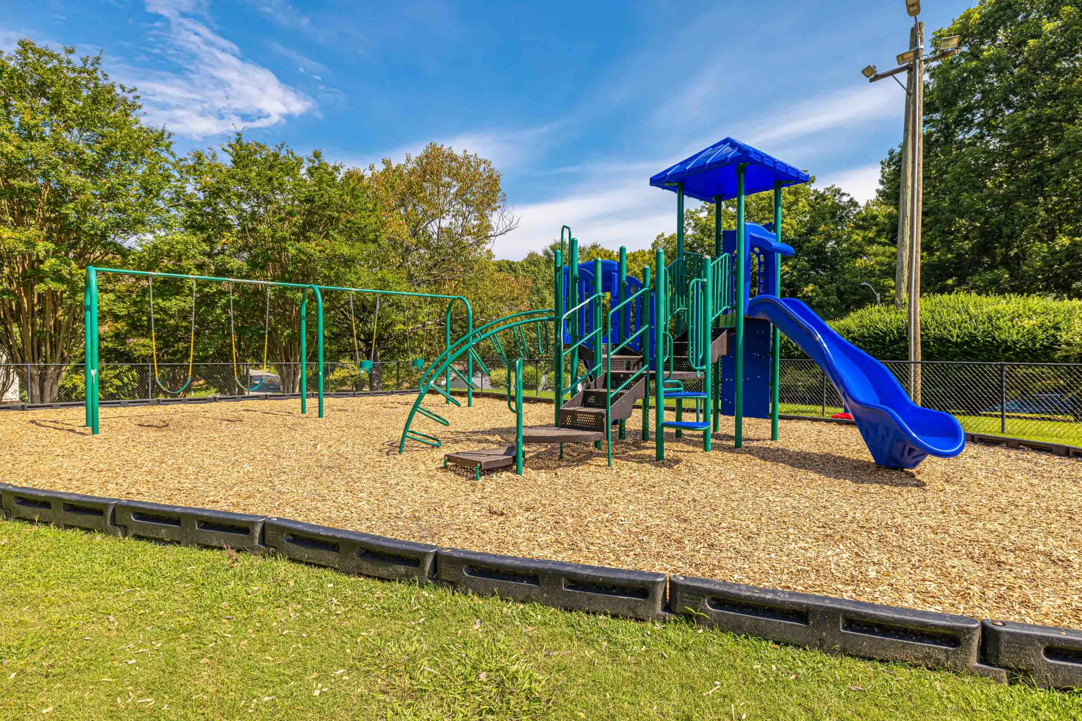 The Morehead Apartments Greensboro, NC 27409