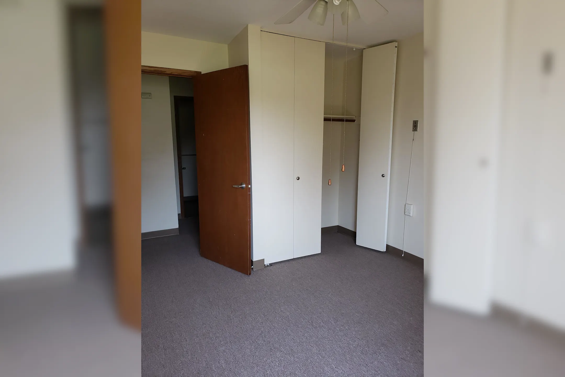 Countryside Village Apartments 301 South 10th Street Oregon, IL