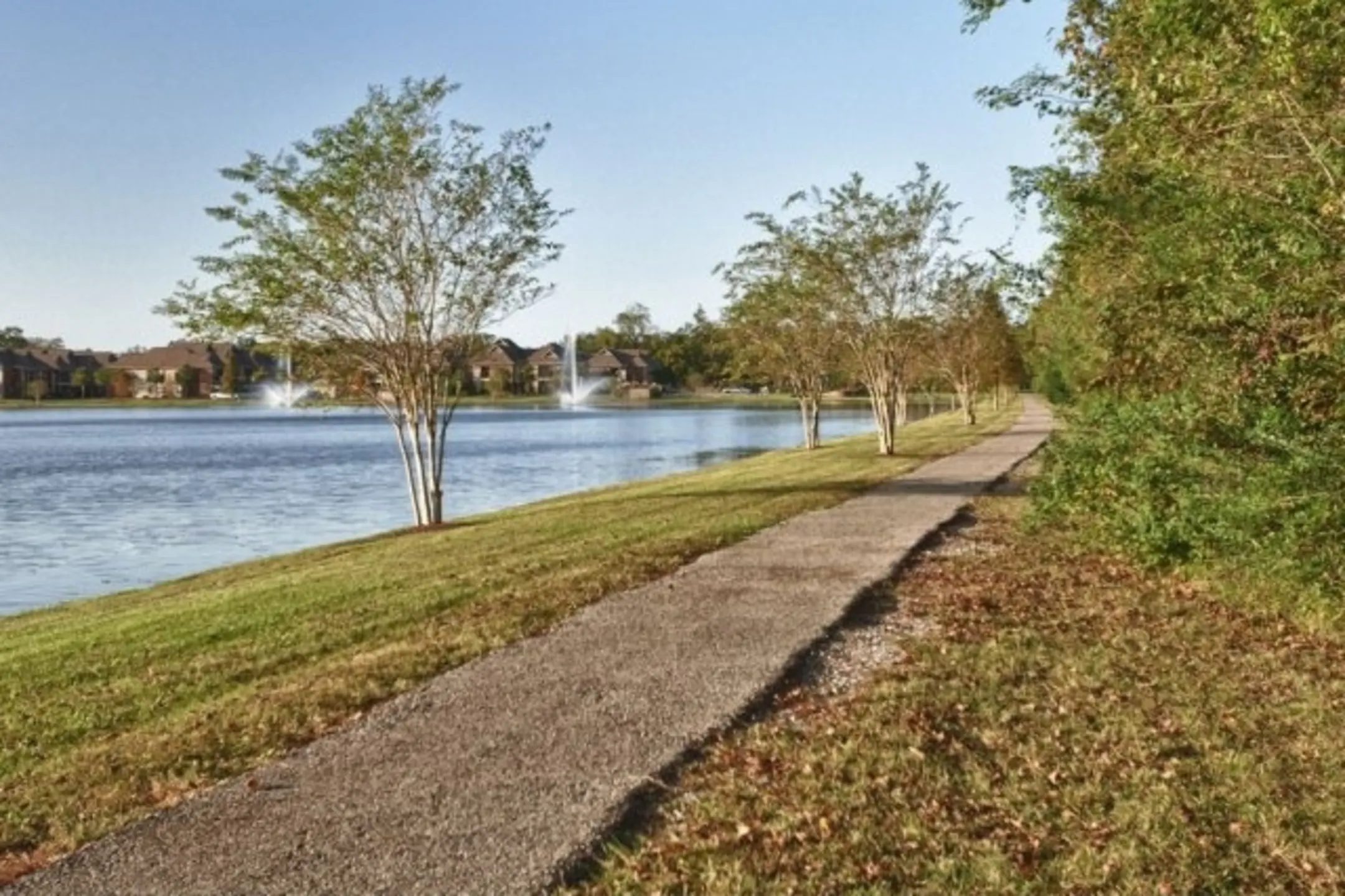 The Village at Fountain Lake Apartments Gonzales, LA 70737