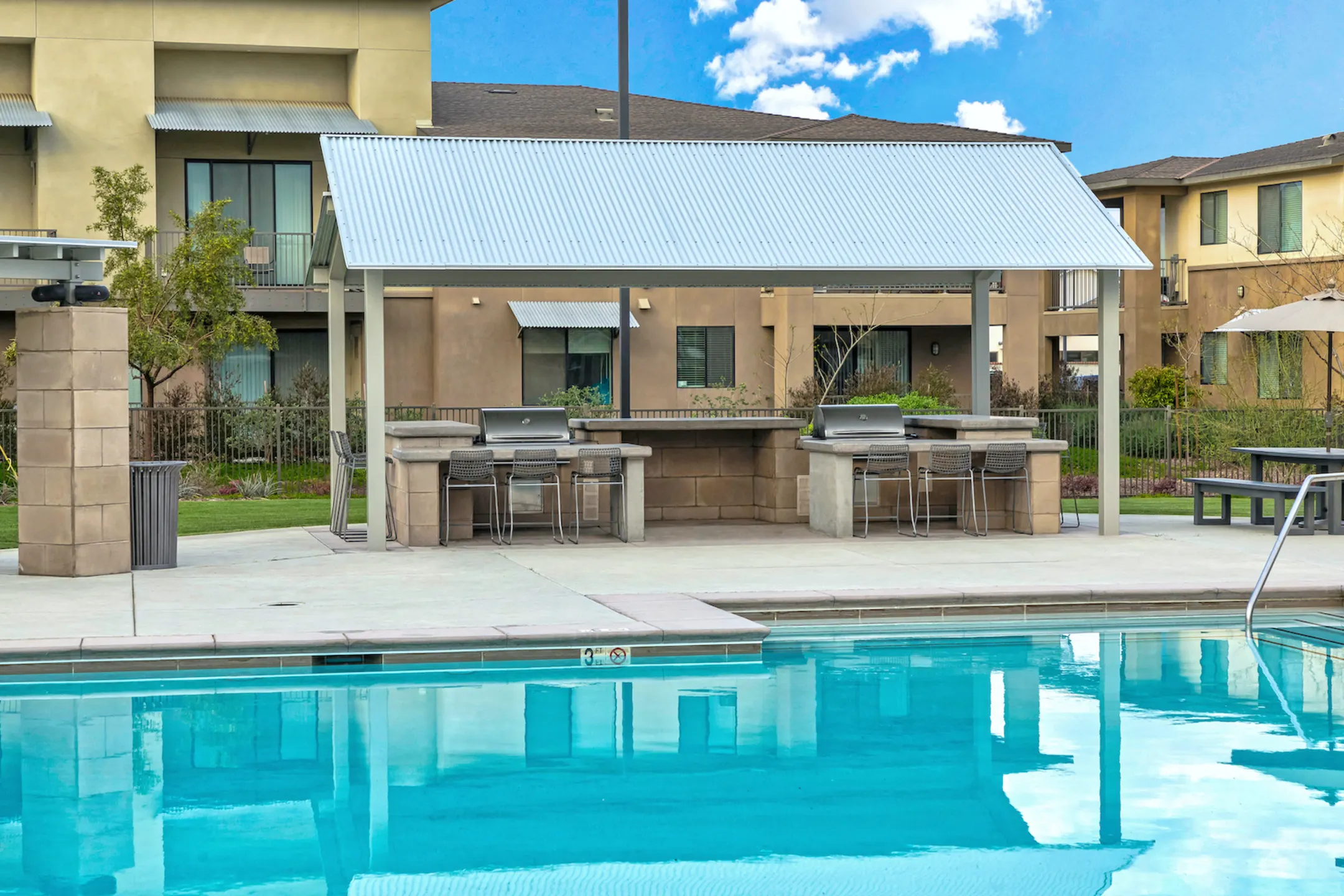 Park Square at Seven Oaks Apartments 11325 Park Square Dr