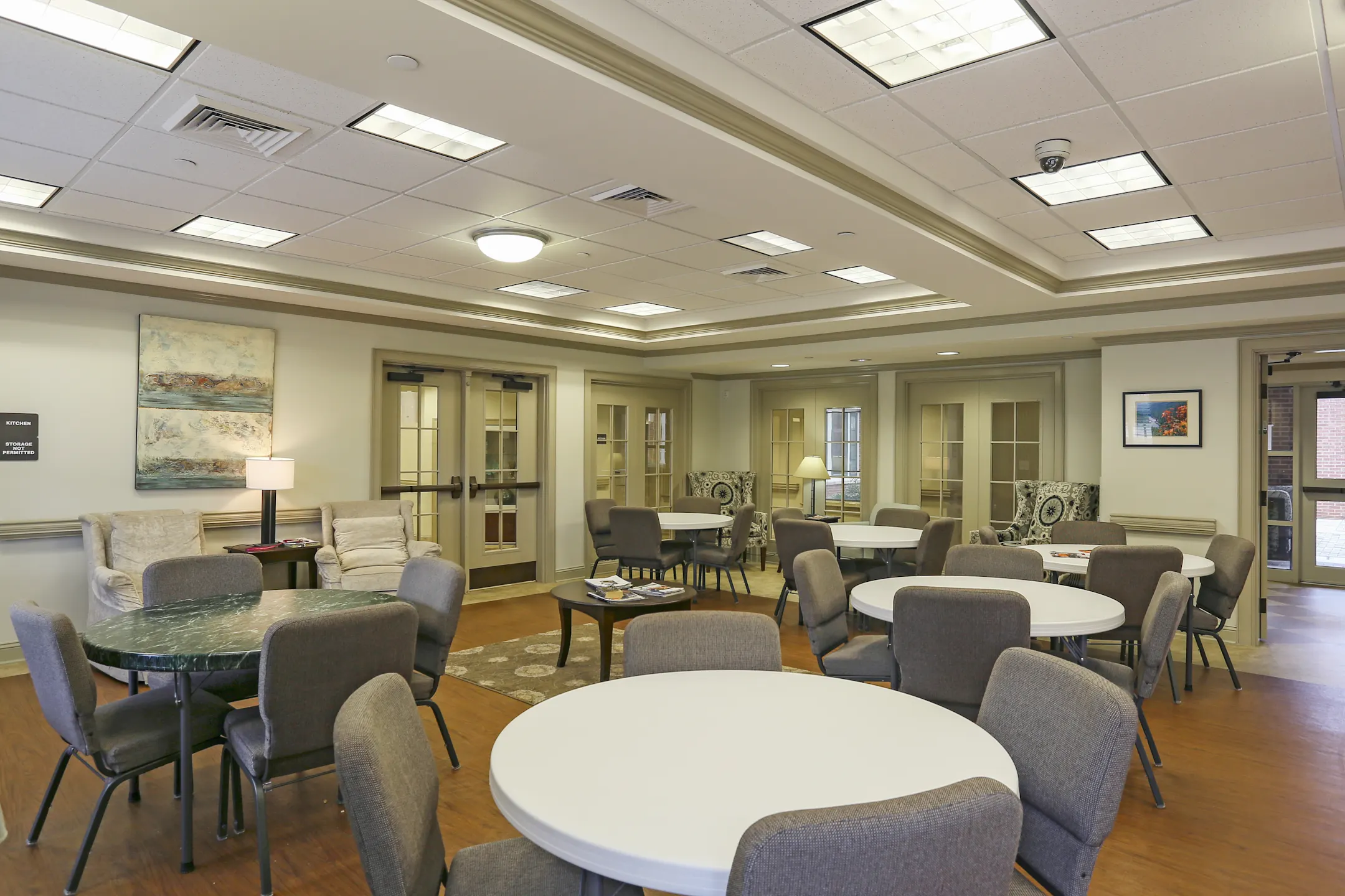 Living Room - Gateway Place - Huntsville, AL