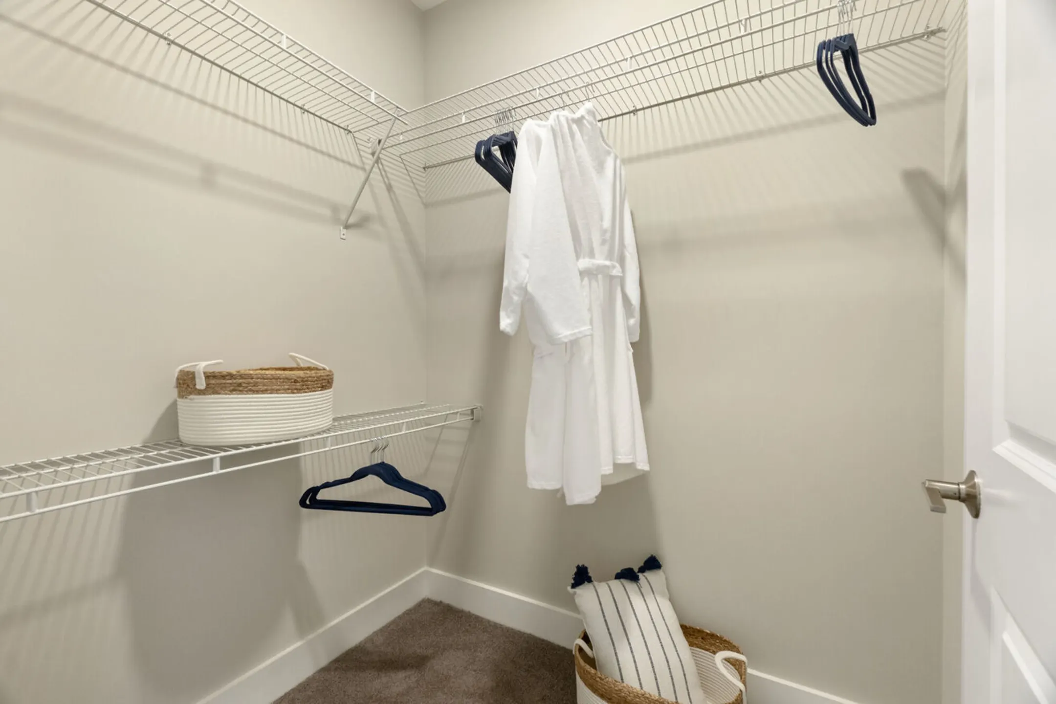 Blueway Commons 3 Brookes Court Haddam, CT Apartments for Rent Rent.