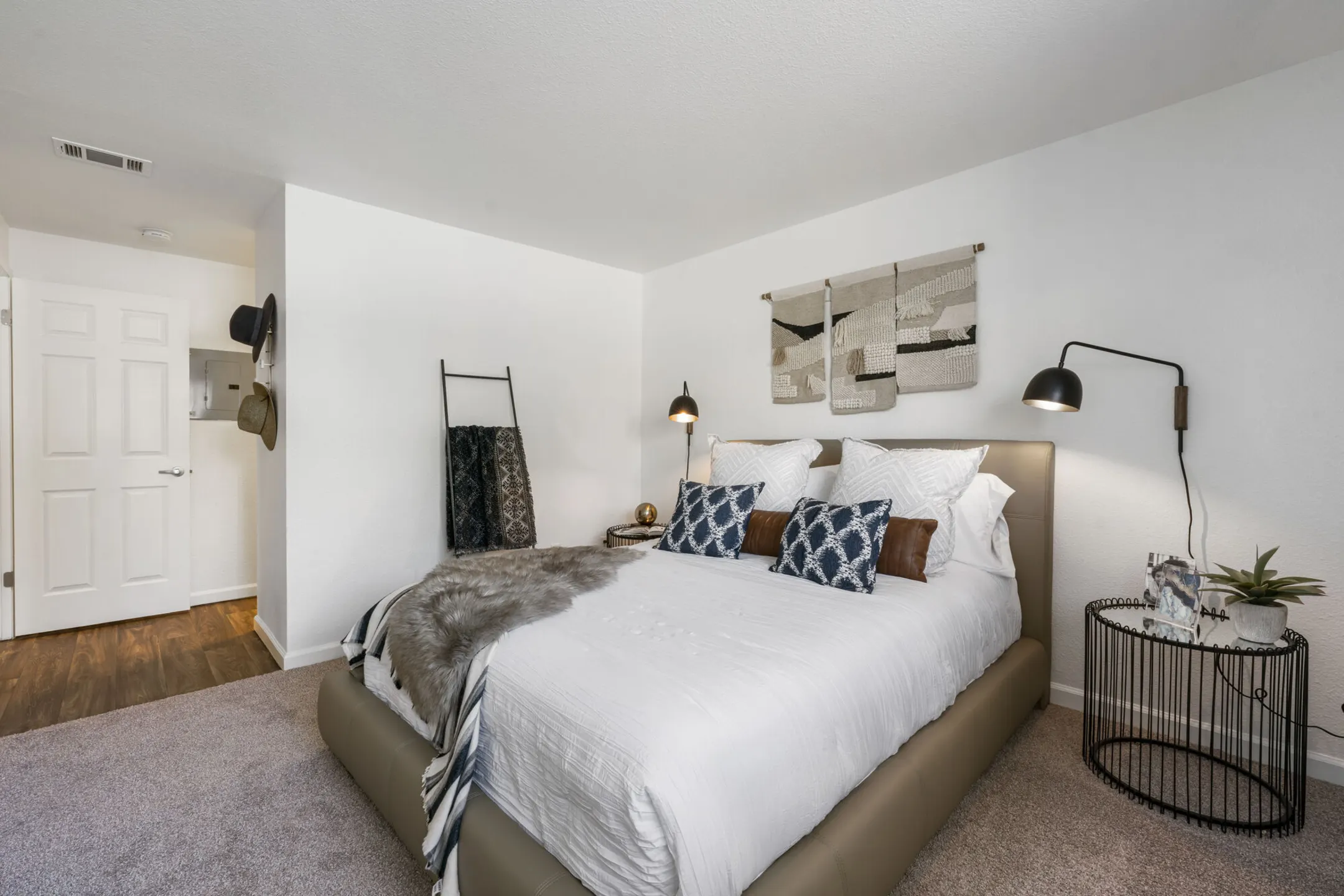 Bedroom - The Apex at Sky Valley - Reno, NV