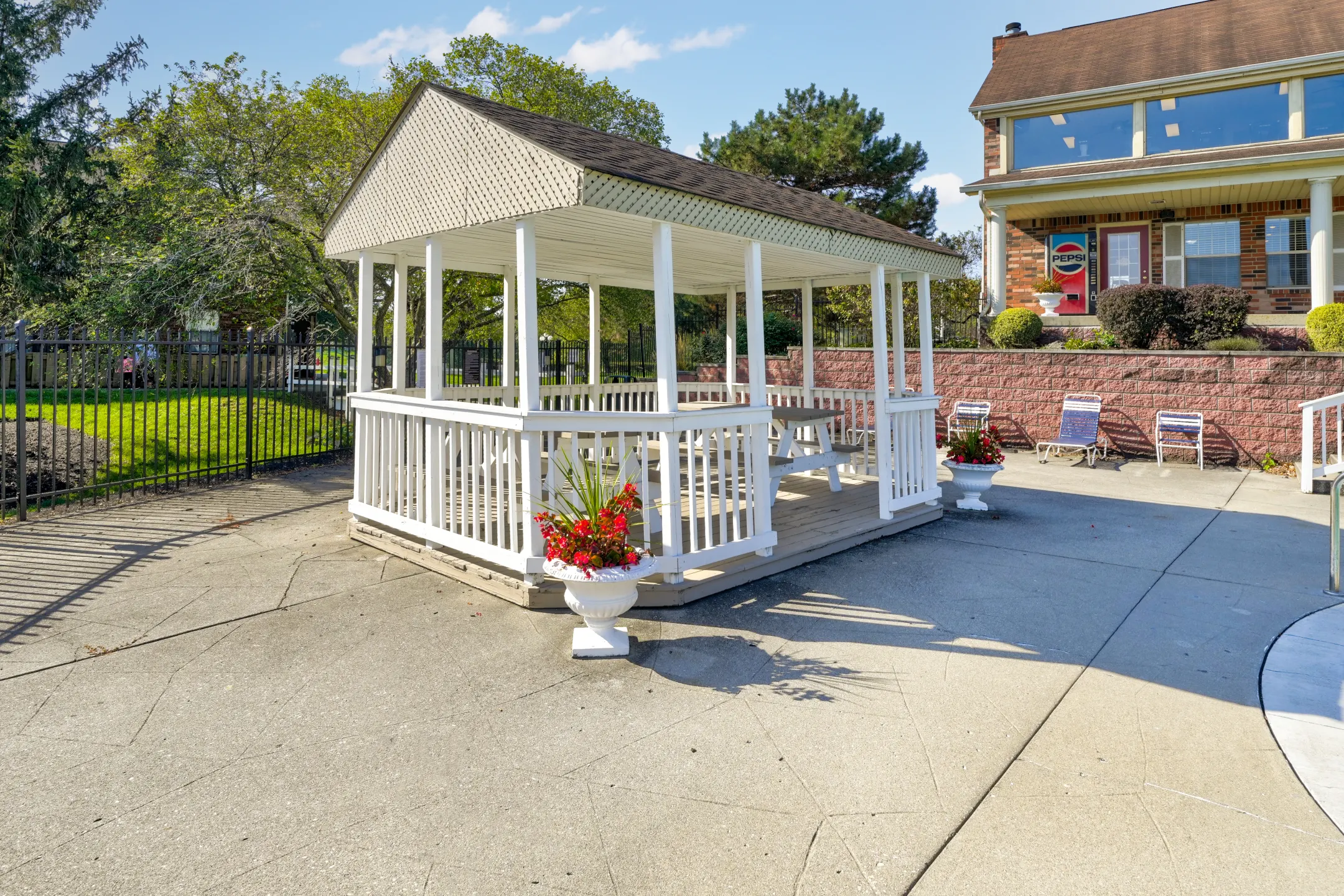 River Road Apartments Apartments Indianapolis, IN 46240