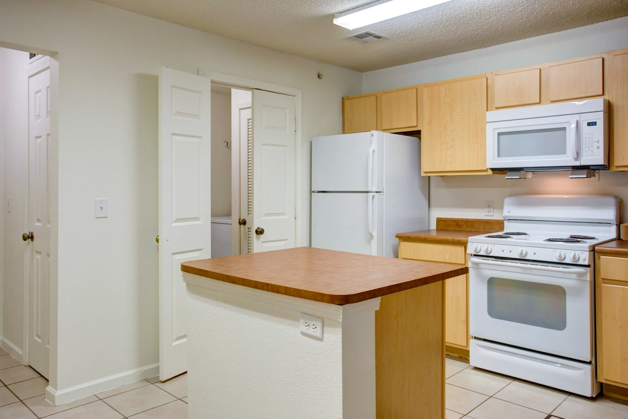 Terraces at Copper Leaf 300 E Peachtree Dr Nixa, MO Apartments for