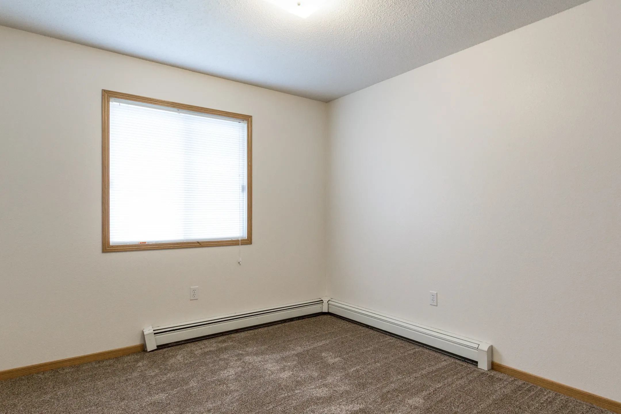 Bedroom - Wheatland Place Apartments & Townhomes - Fargo, ND