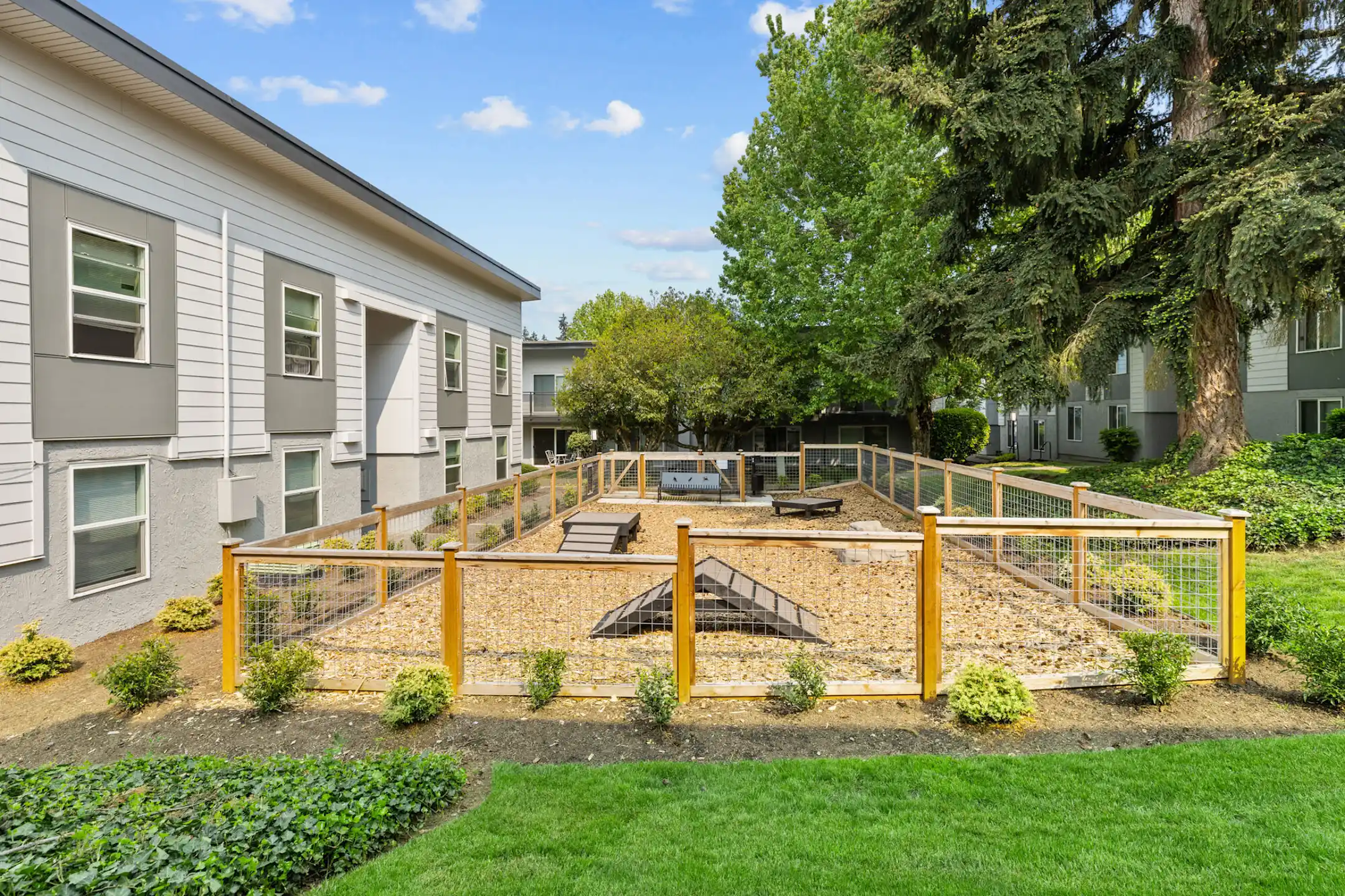 Playground - Ridgedale Apartments - Bellevue, WA