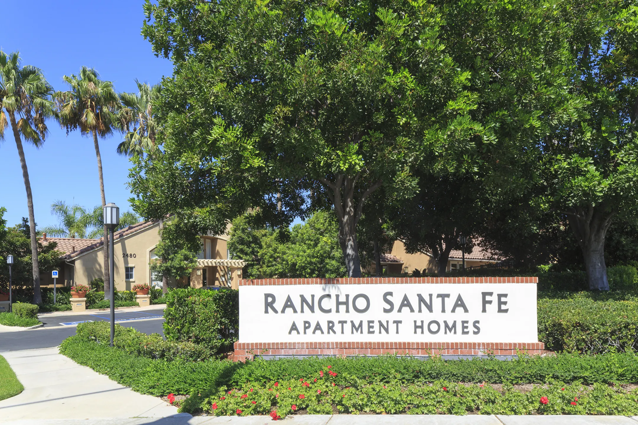Community Signage - Rancho Santa Fe - Tustin, CA