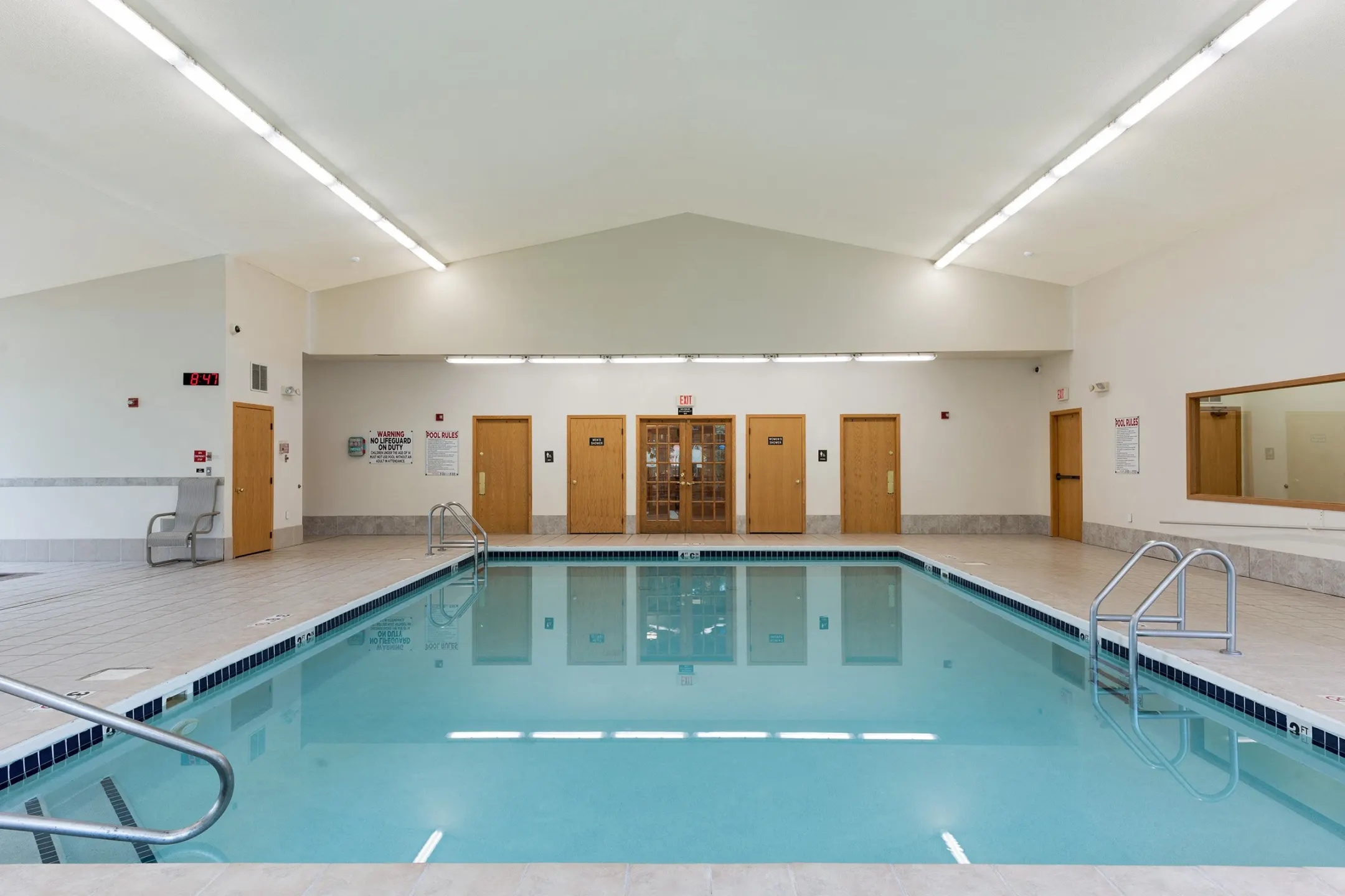Pool - Platinum Valley Apartments - Sioux Falls, SD