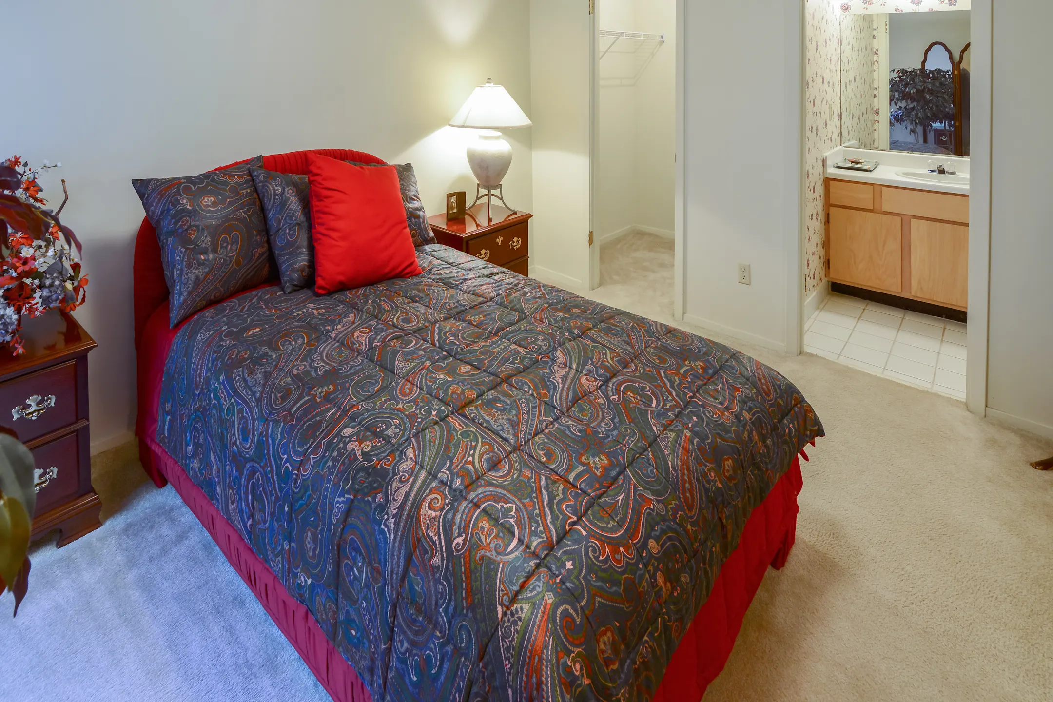 Woodchase Apartments Cordova, TN 38016