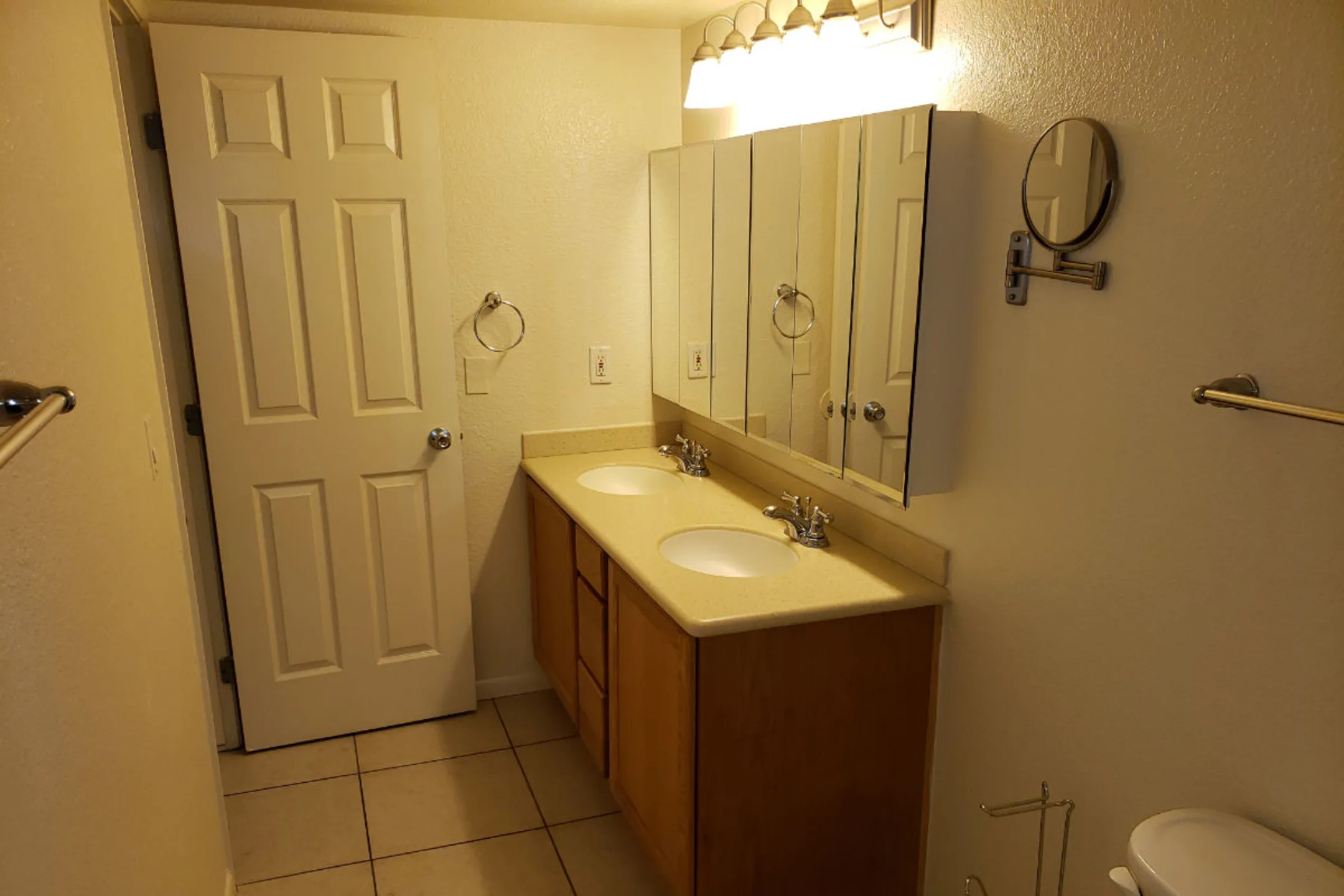 Bathroom - Desert Lakes - Phoenix, AZ
