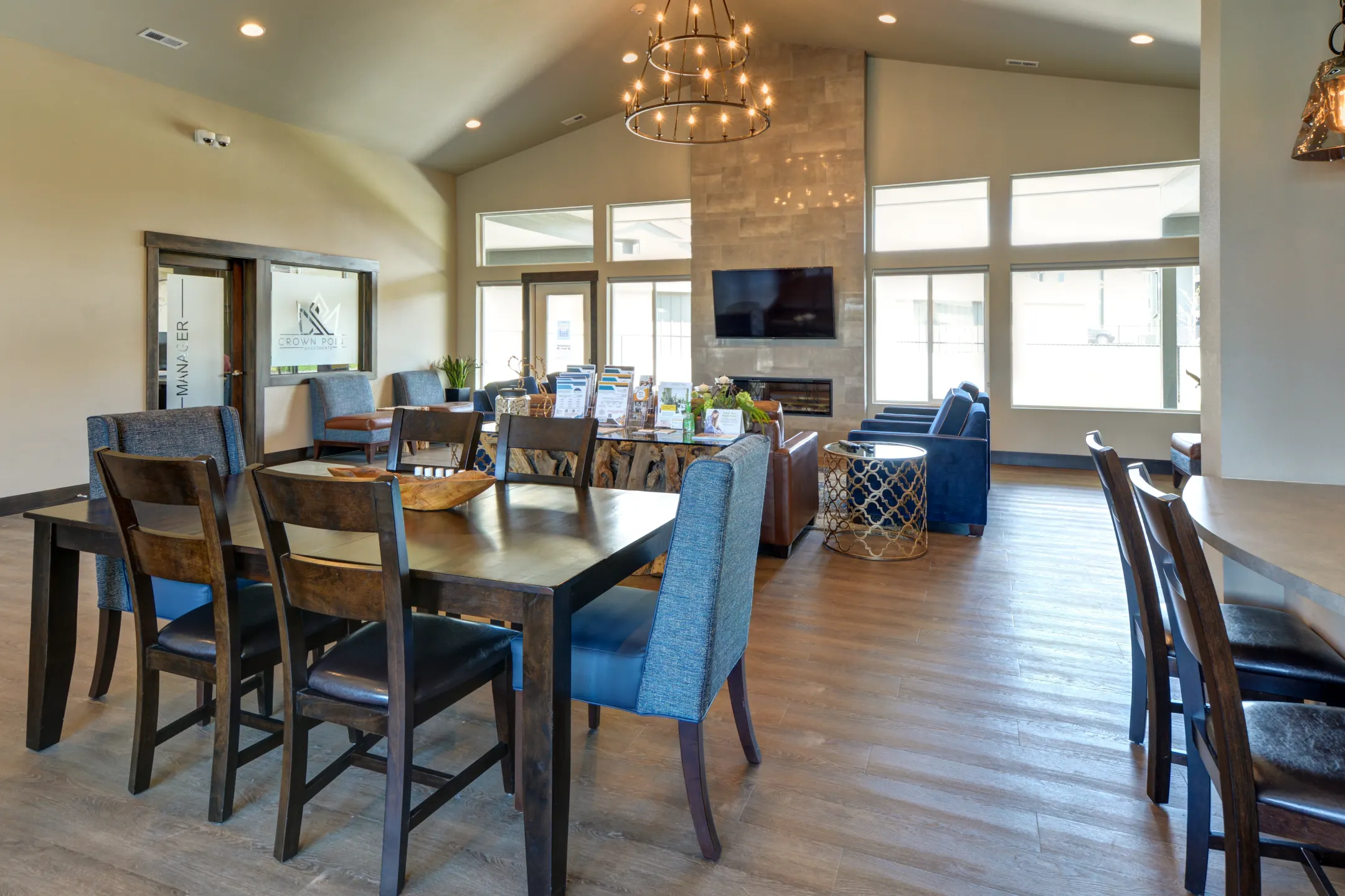 Dining Room - Crown Pointe Apartments - Post Falls, ID