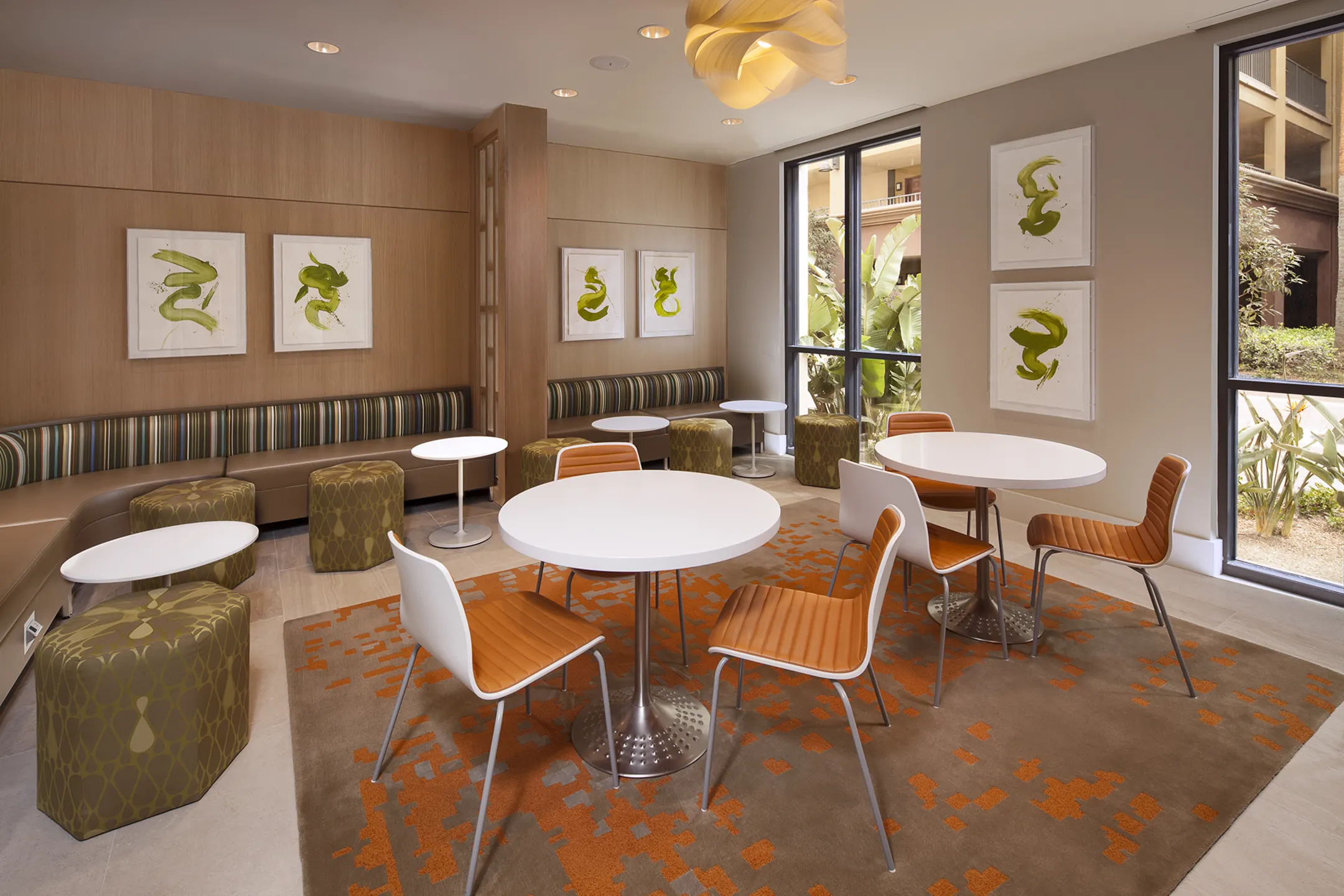 Dining Room - Gateway Apartment Homes - Orange, CA