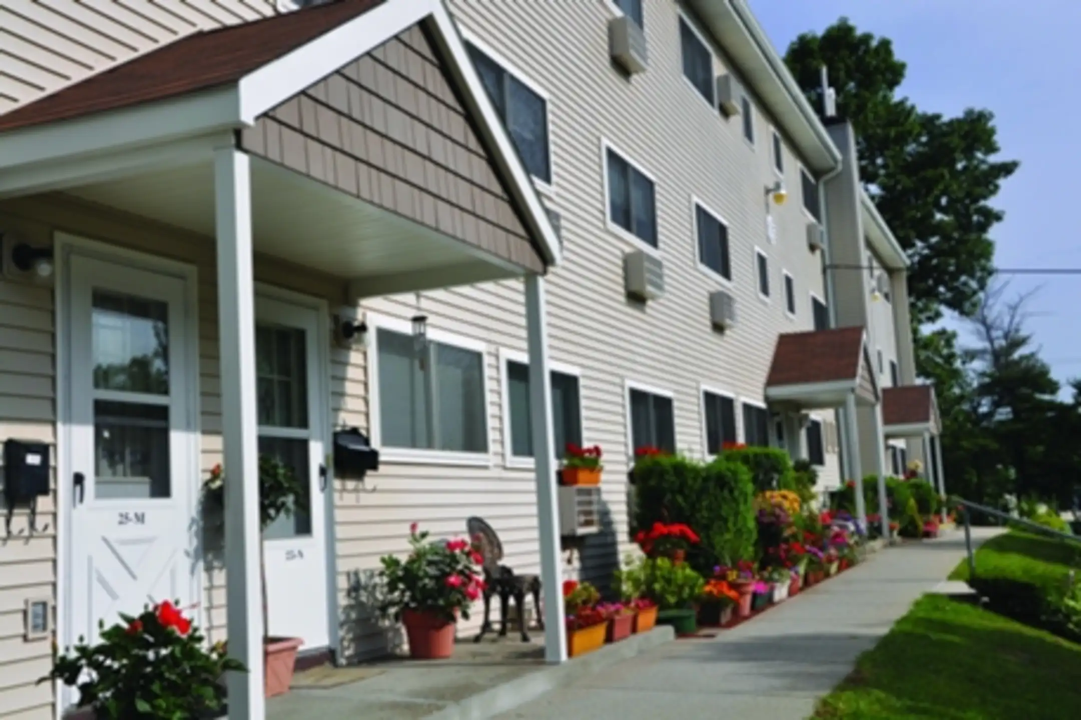 Springvale Apartments Senior 55+ 2T Skytop Dr Croton On Hudson