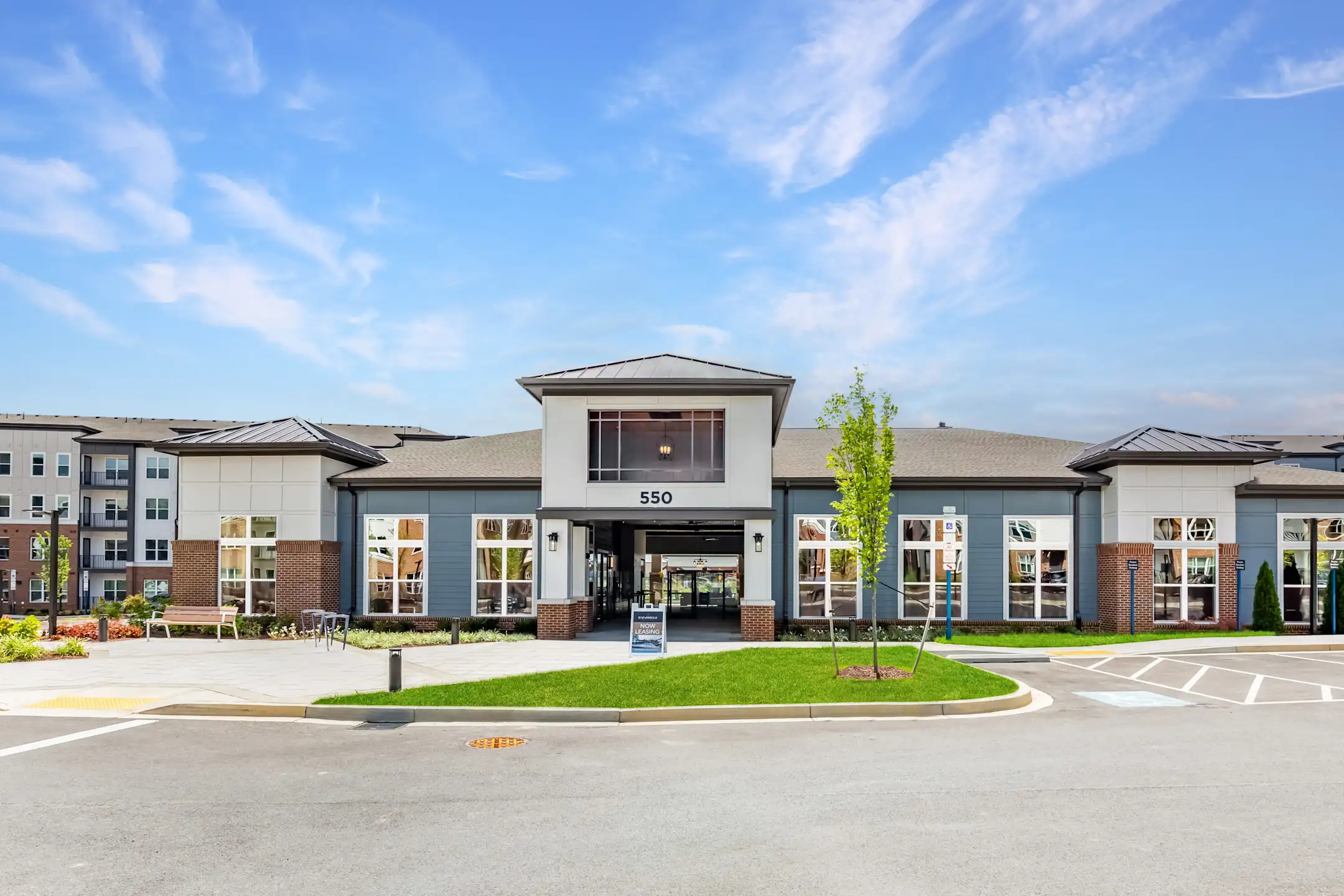 Bainbridge Market Commons 550 Stanton St Frederick, MD Apartments