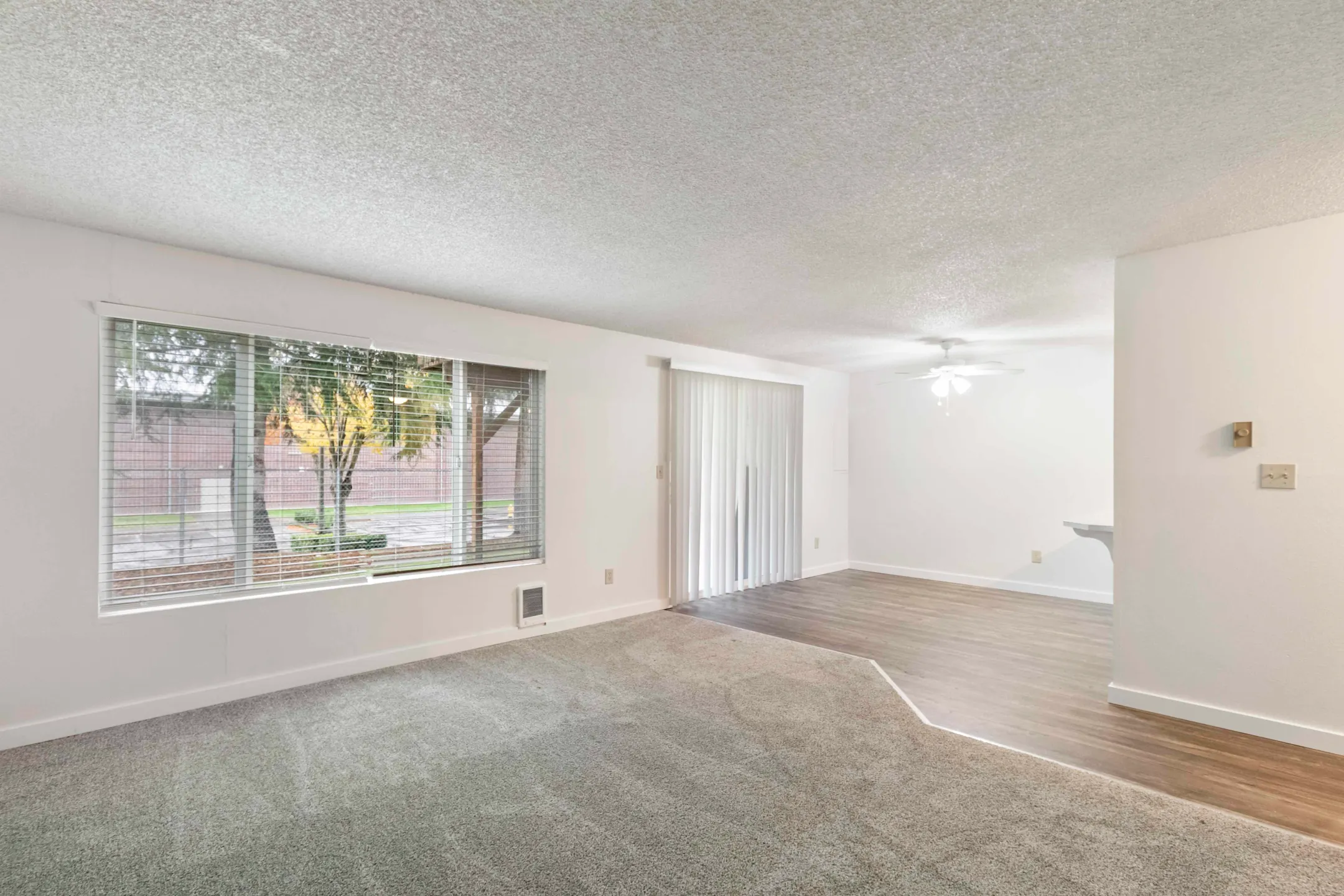 D Place Apartments 3802, 3834, 3838, 3842 D Place SE Auburn, WA