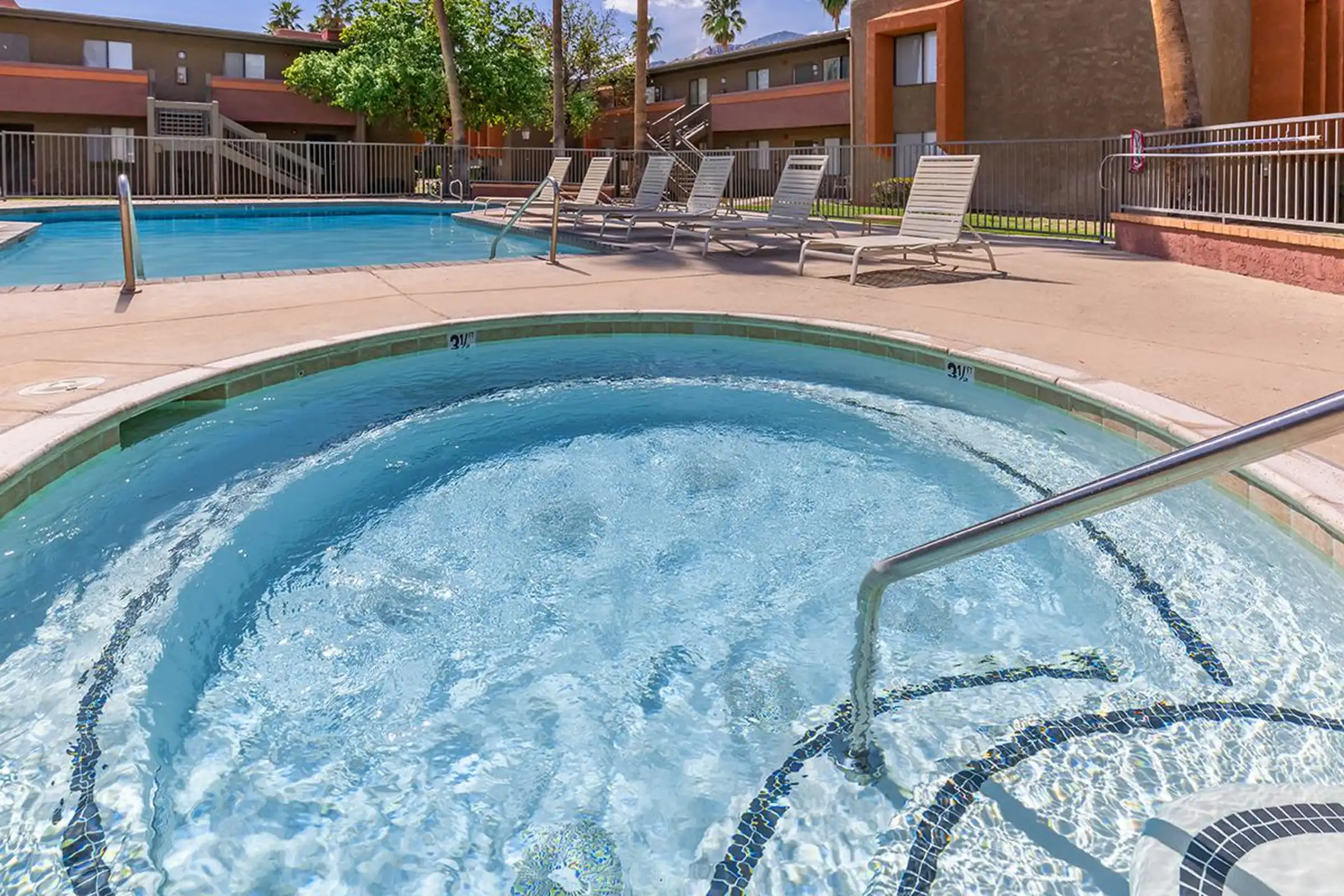 La Ventana 300 S Calle El Segundo Palm Springs, CA Apartments for