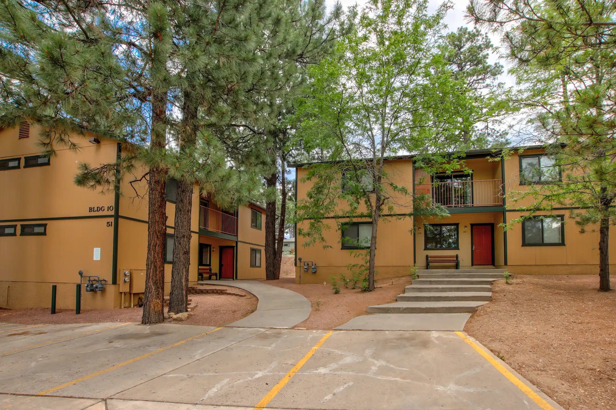 Wavertree Apartments 51 S Maricopa St Flagstaff, AZ Apartments for