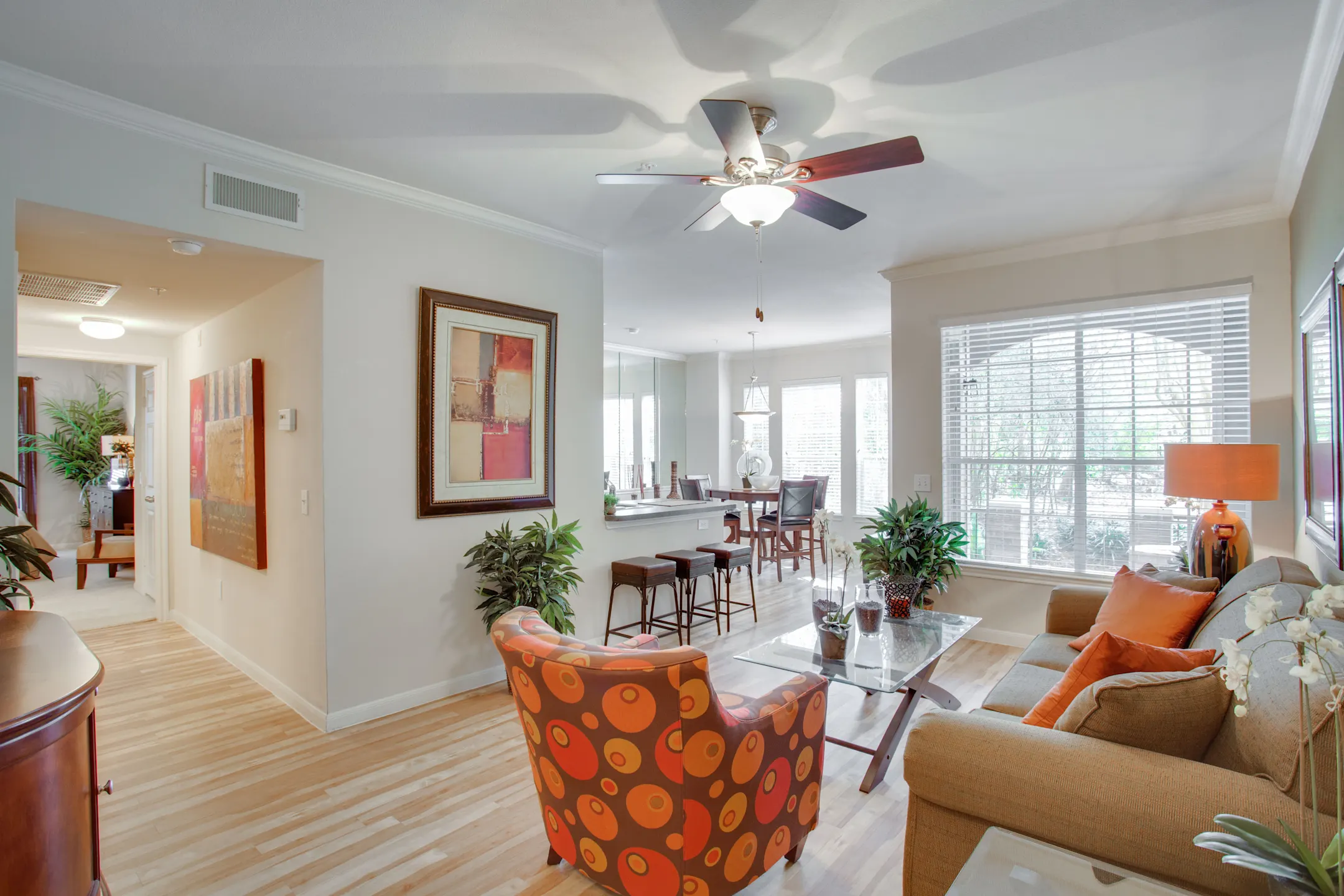 Dining Room - Raveneaux - Houston, TX