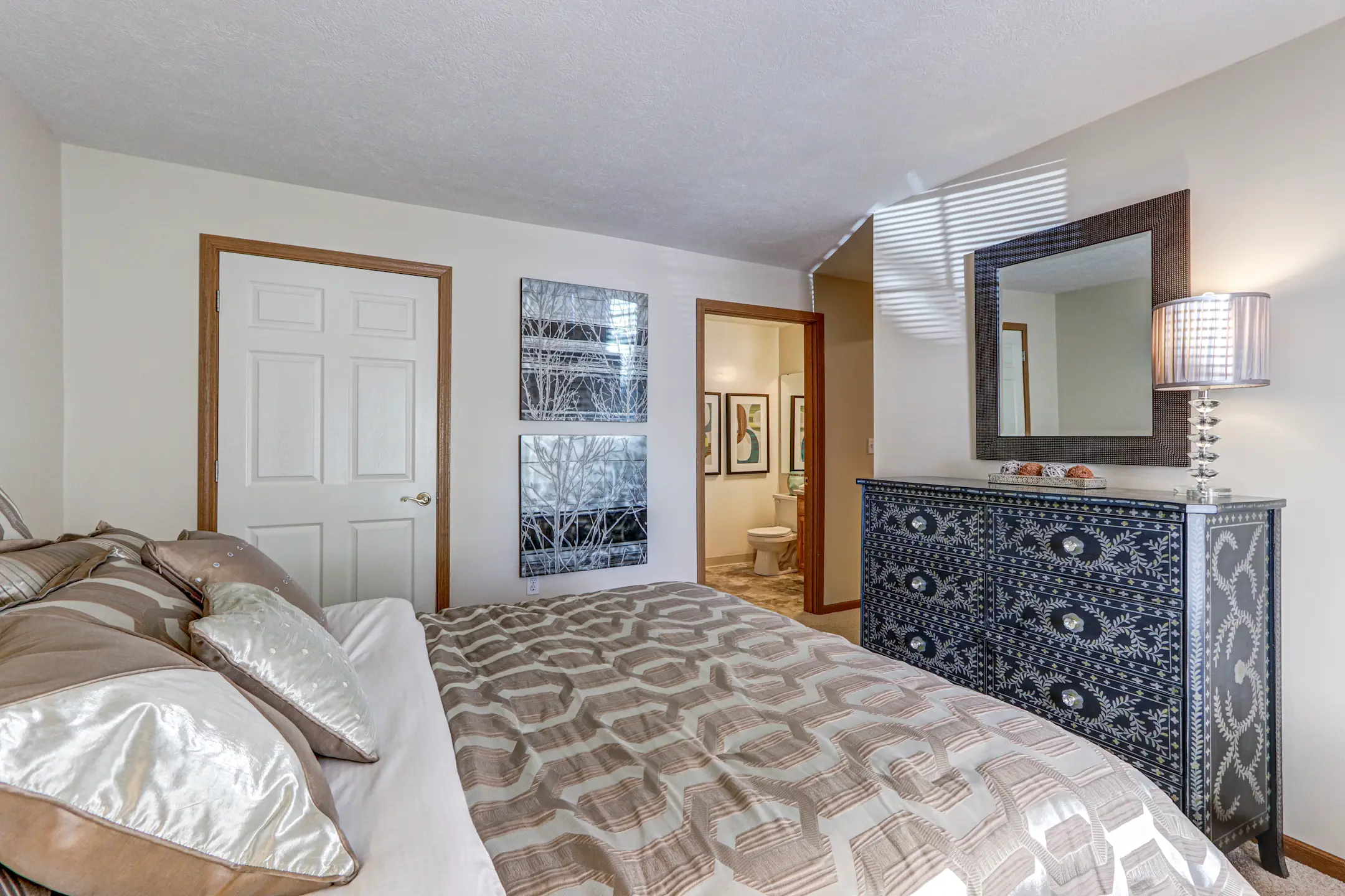 Devlins Pointe Apartments 2735 Westminster Cir Allison Park, PA